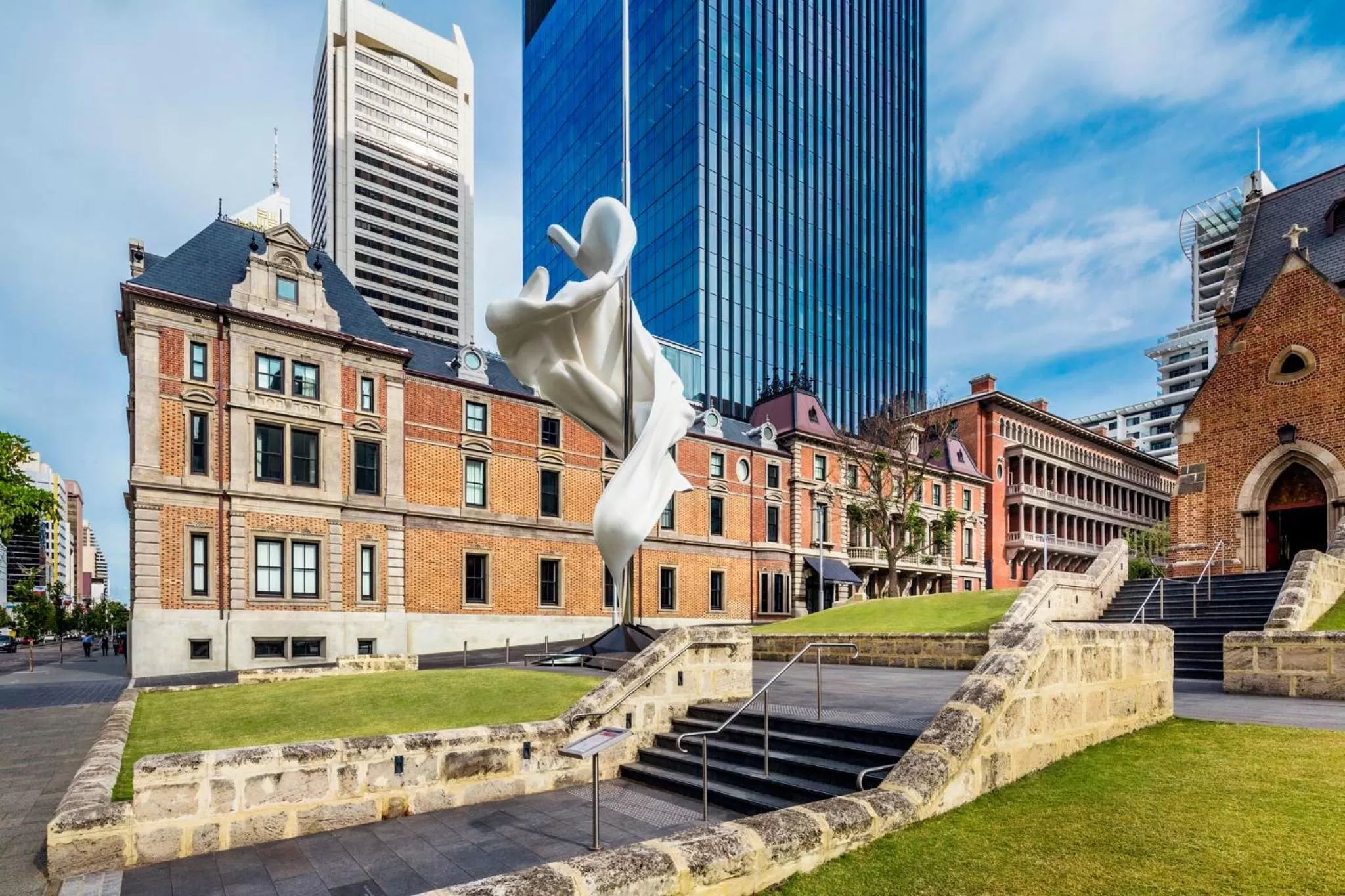 Garden in COMO The Treasury