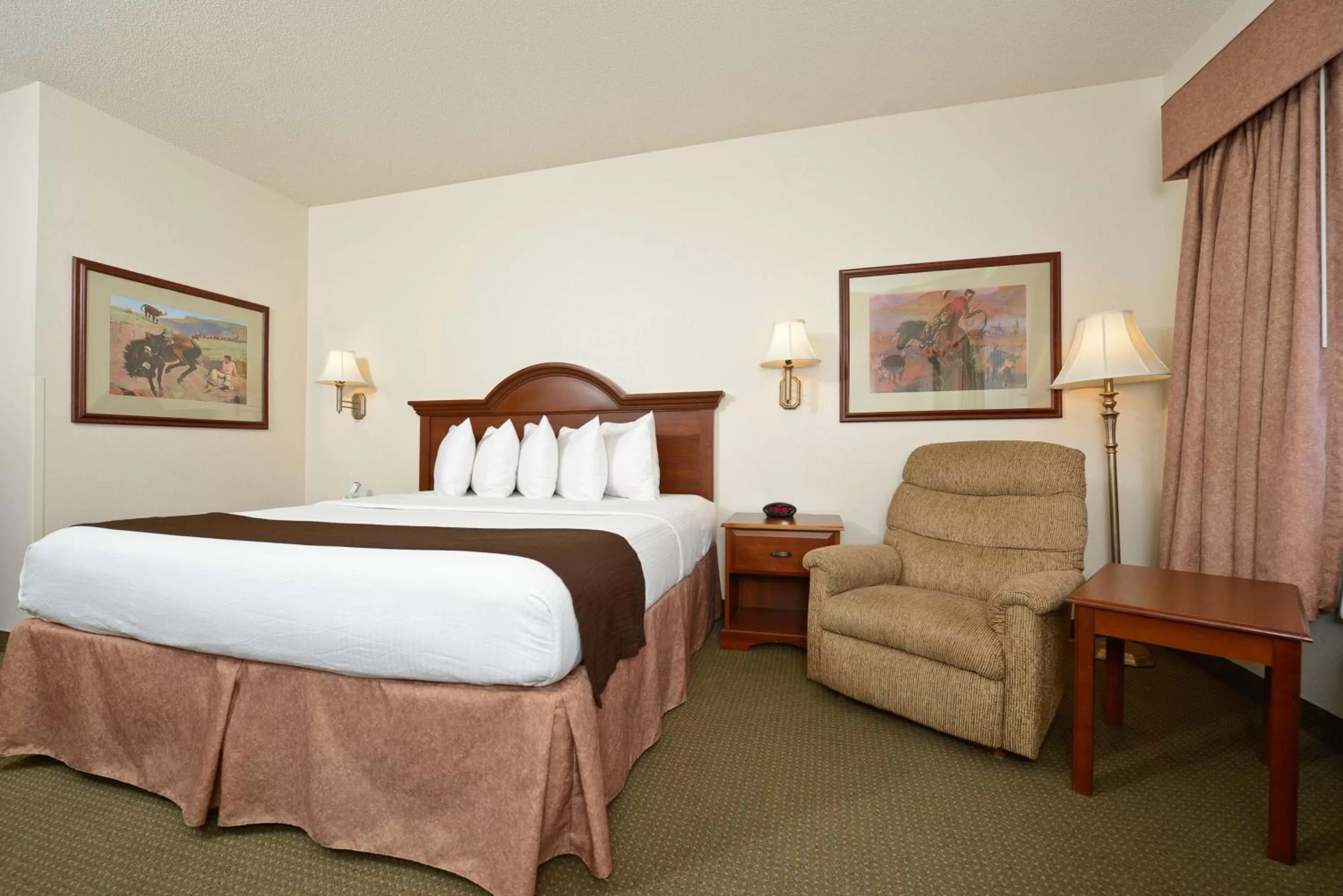 Photo of the whole room, Bed in SureStay Hotel by Best Western Blackwell