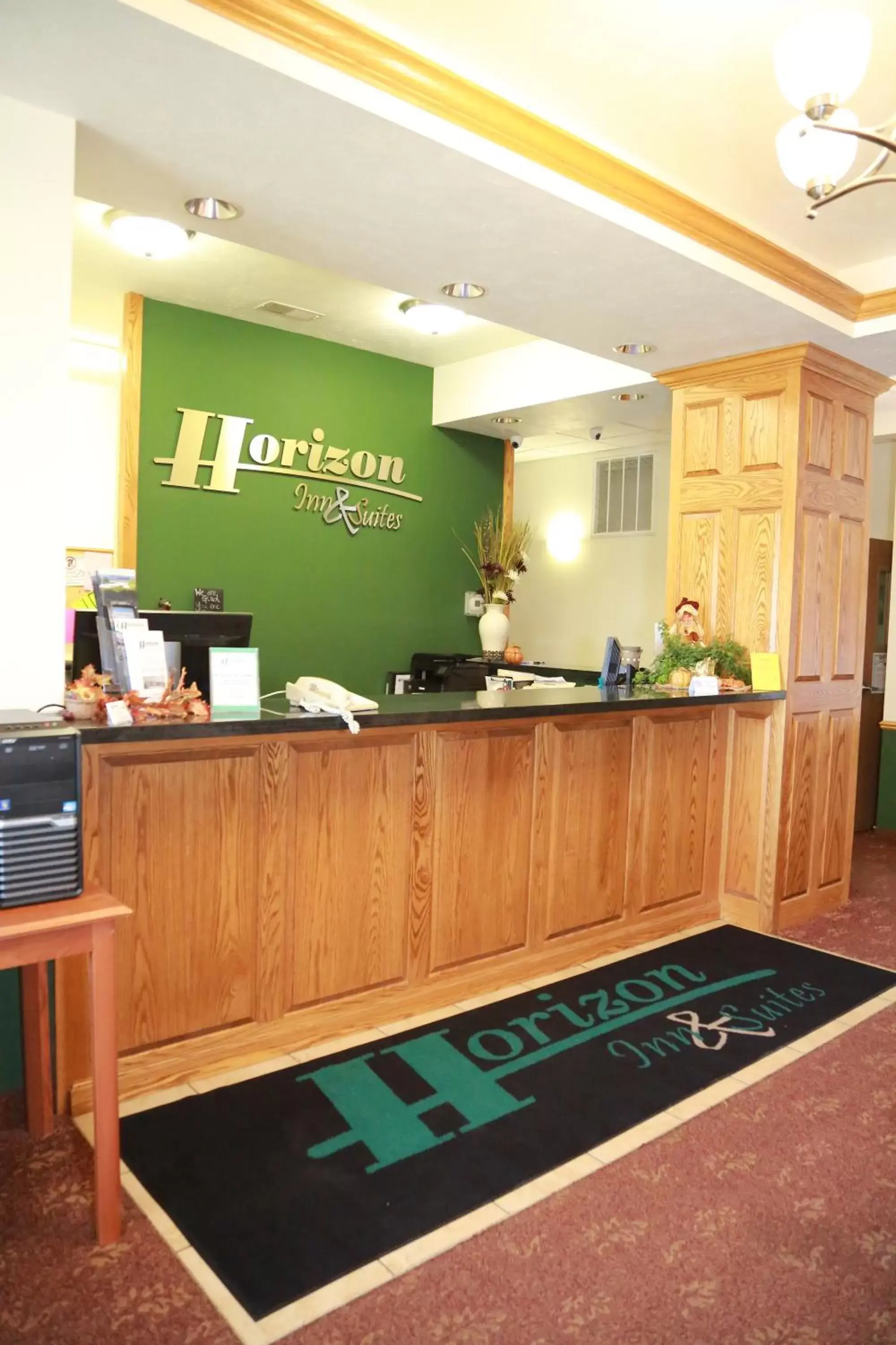 Lobby or reception in Horizon Inn & Suites Lobby or reception in Horizon Inn & Suites