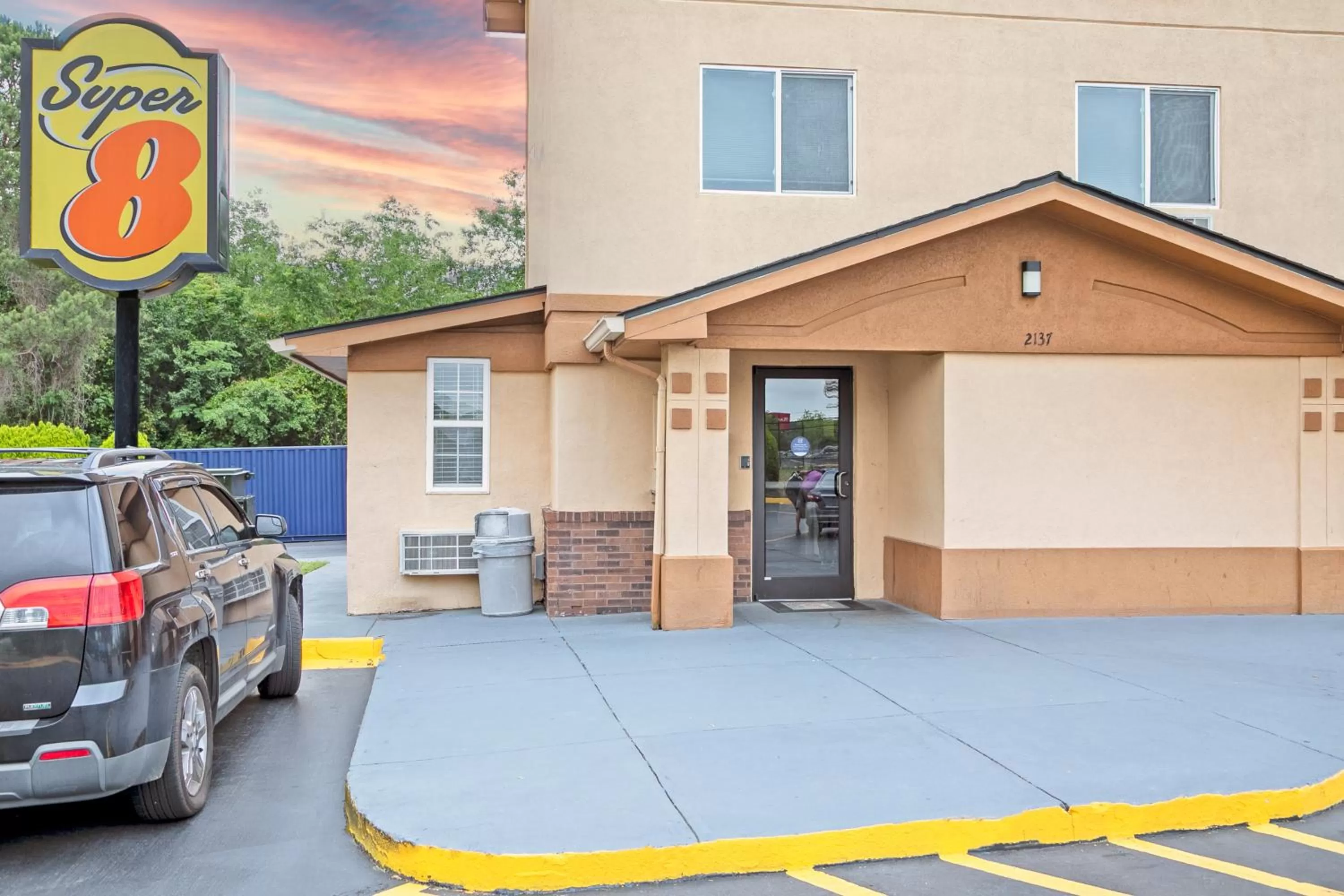 Property building in Super 8 by Wyndham Augusta Ft Eisenhower Area