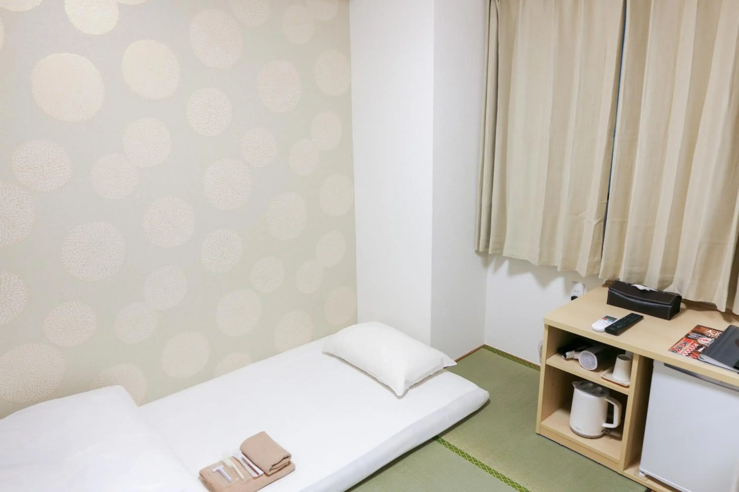 Bedroom, Seating Area in Hotel Shin Imamiya