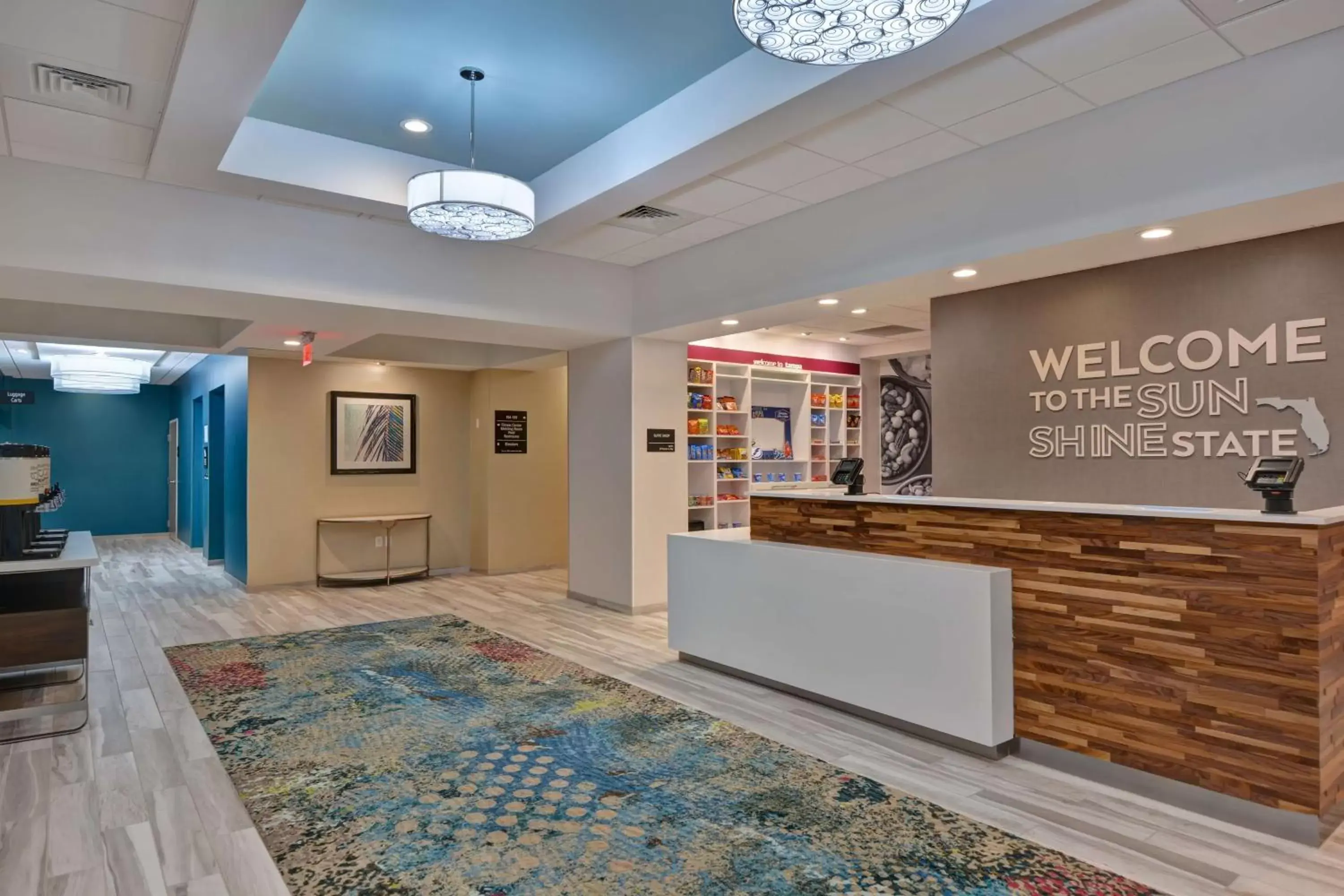 Lobby or reception in Hampton Inn & Suites Tampa Riverview