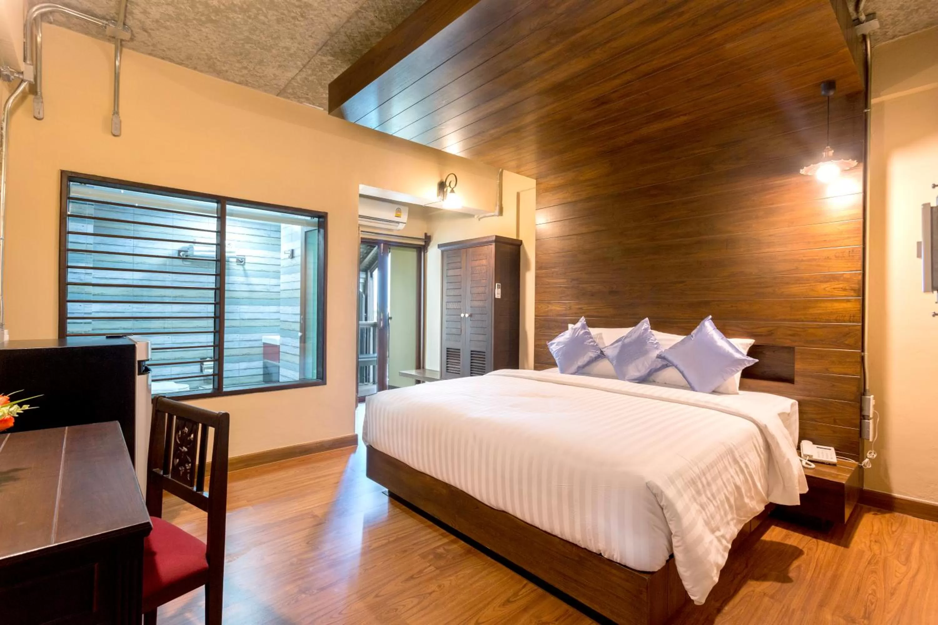 Bed in Night Bazaar Inn