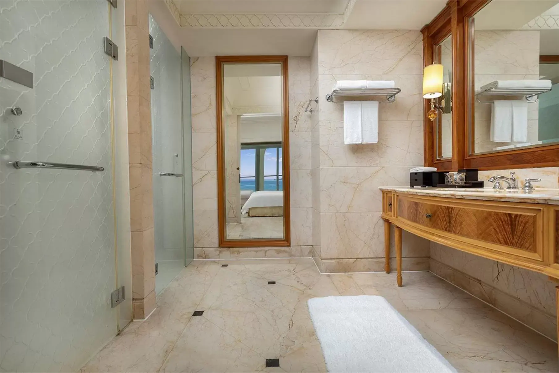 Photo of the whole room, Bathroom in Crowne Plaza Resort Sanya Bay, an IHG Hotel