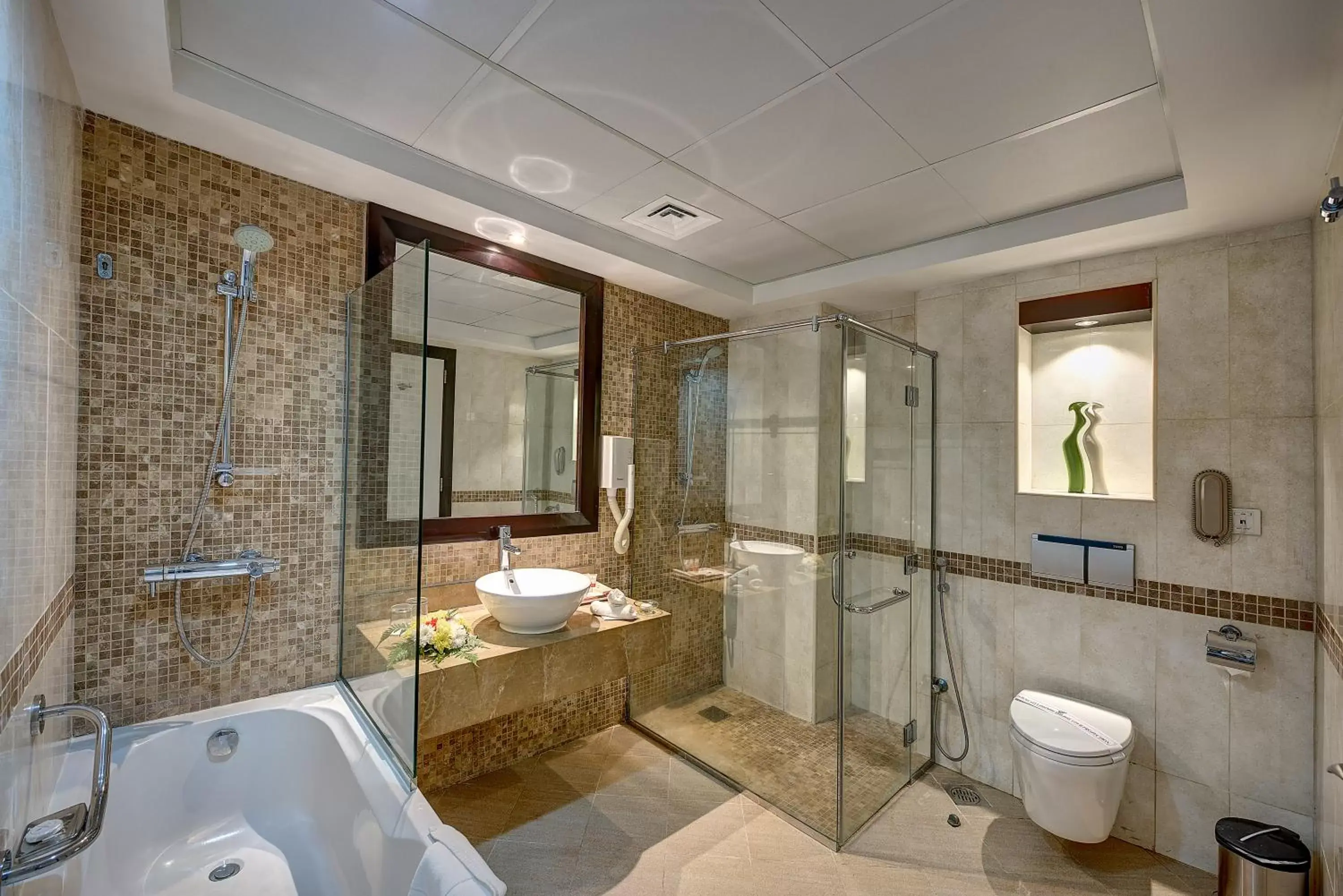 Bathroom in Grandeur Hotel Al Barsha