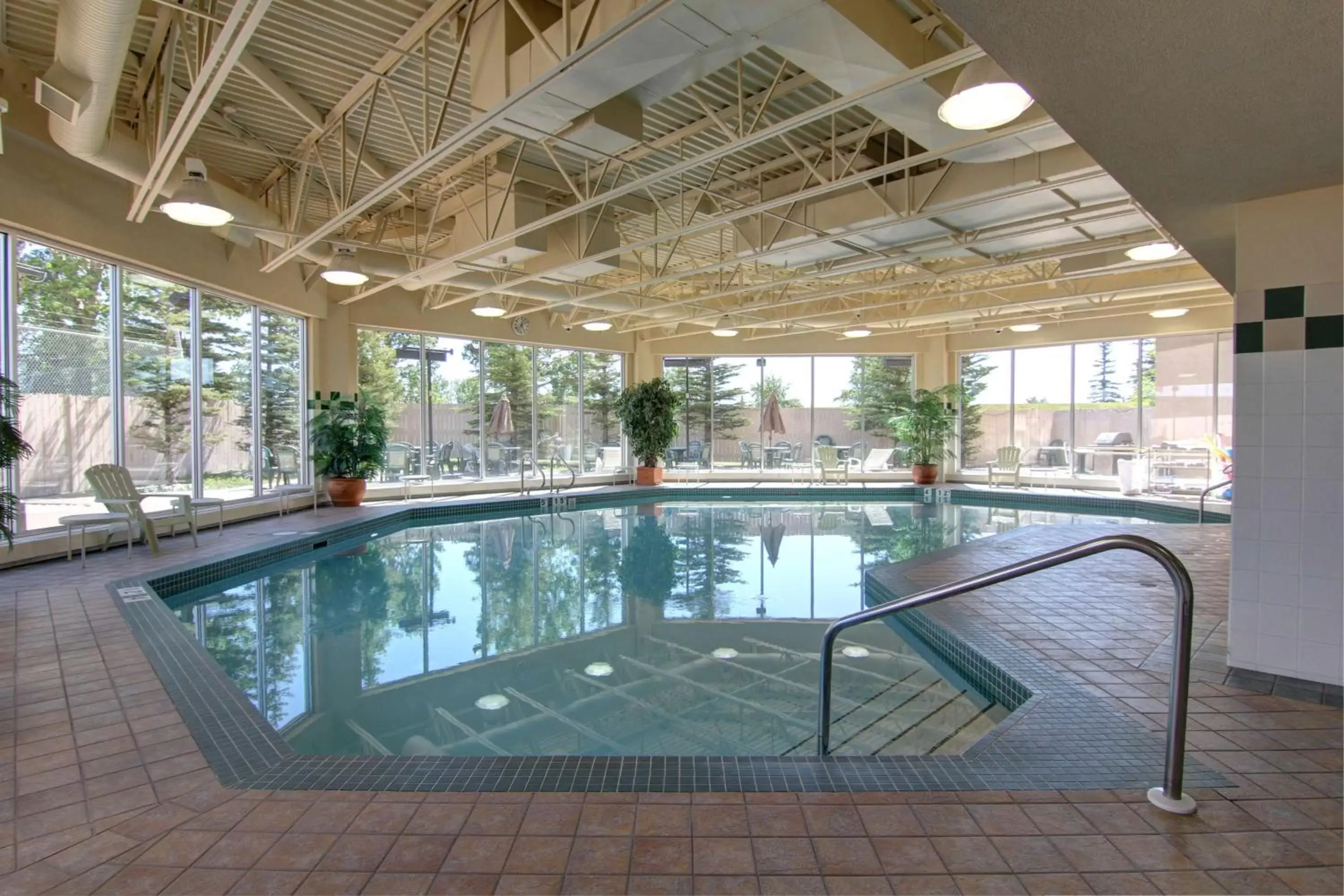 Pool view, Swimming Pool in Hilton Garden Inn Calgary Airport