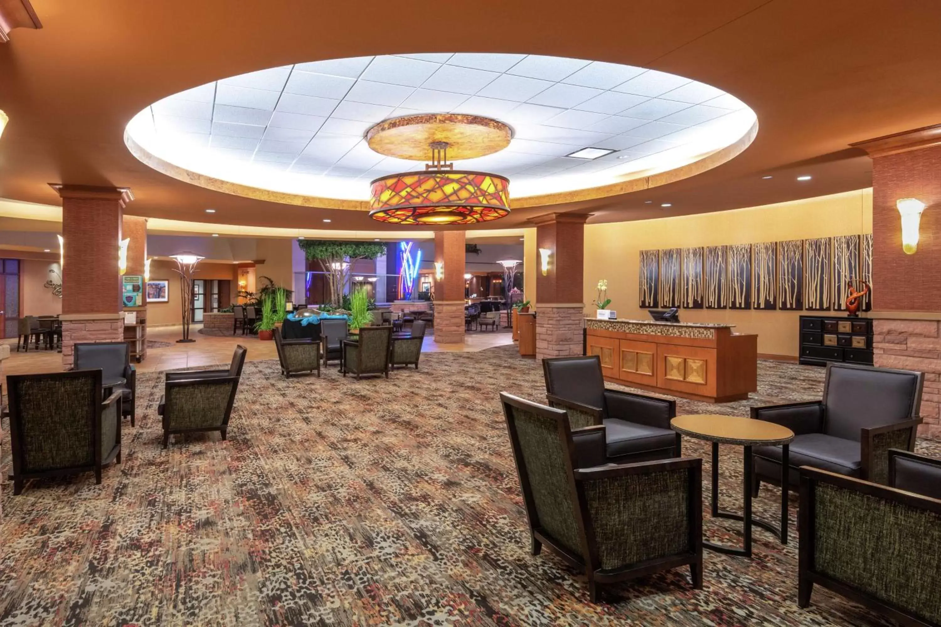 Lobby or reception, Restaurant/Places to Eat in Embassy Suites Loveland Hotel, Spa & Conference Center