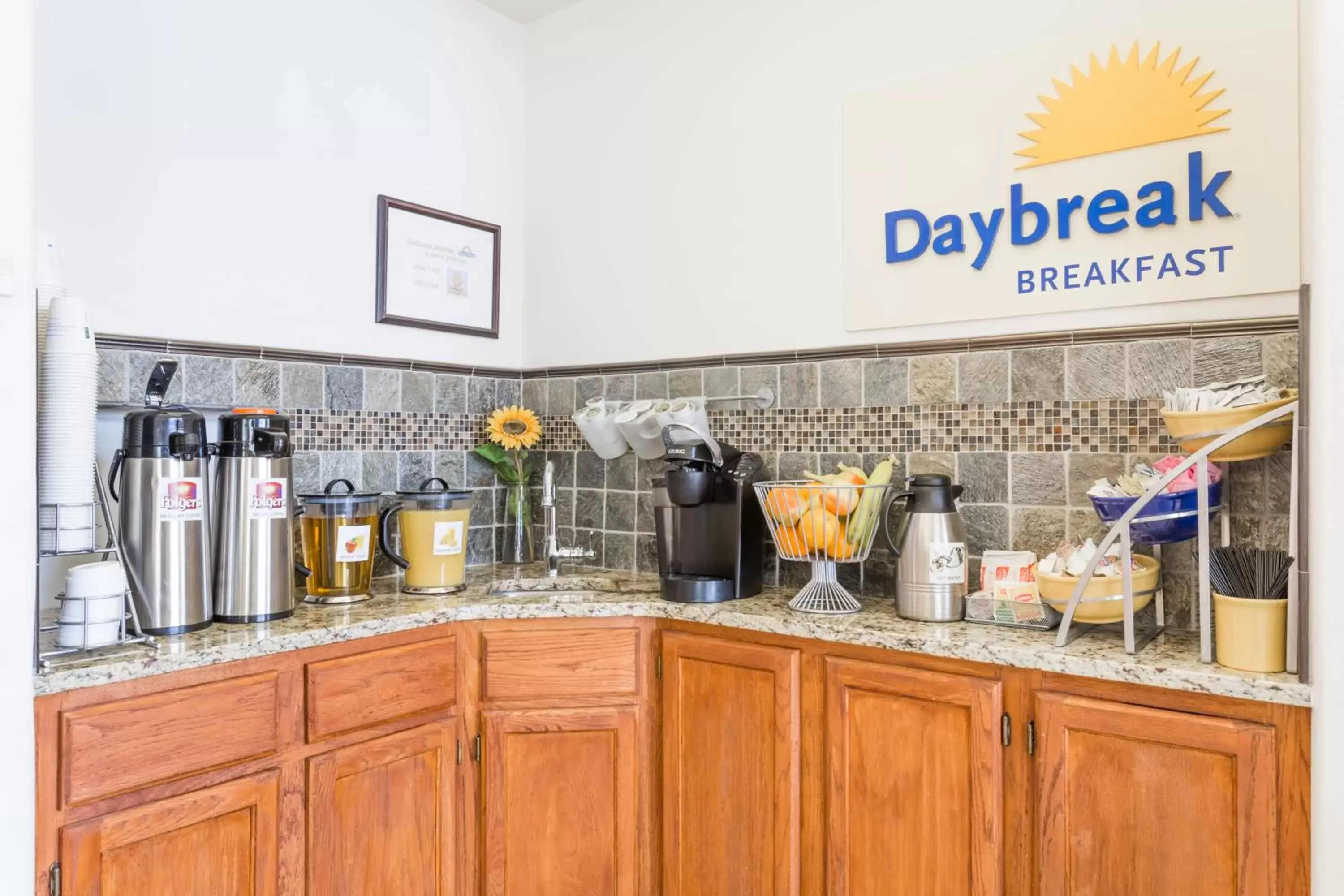 Continental breakfast in Days Inn by Wyndham Kimball Continental breakfast in Days Inn by Wyndham Kimball