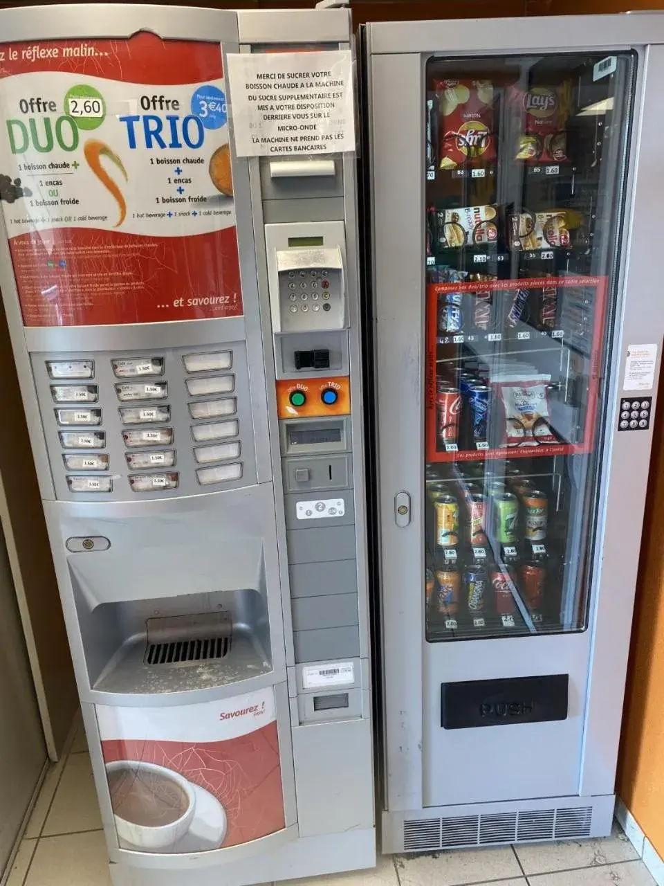 vending machine in Premiere Classe Lyon Sud - Chasse Sur Rhône