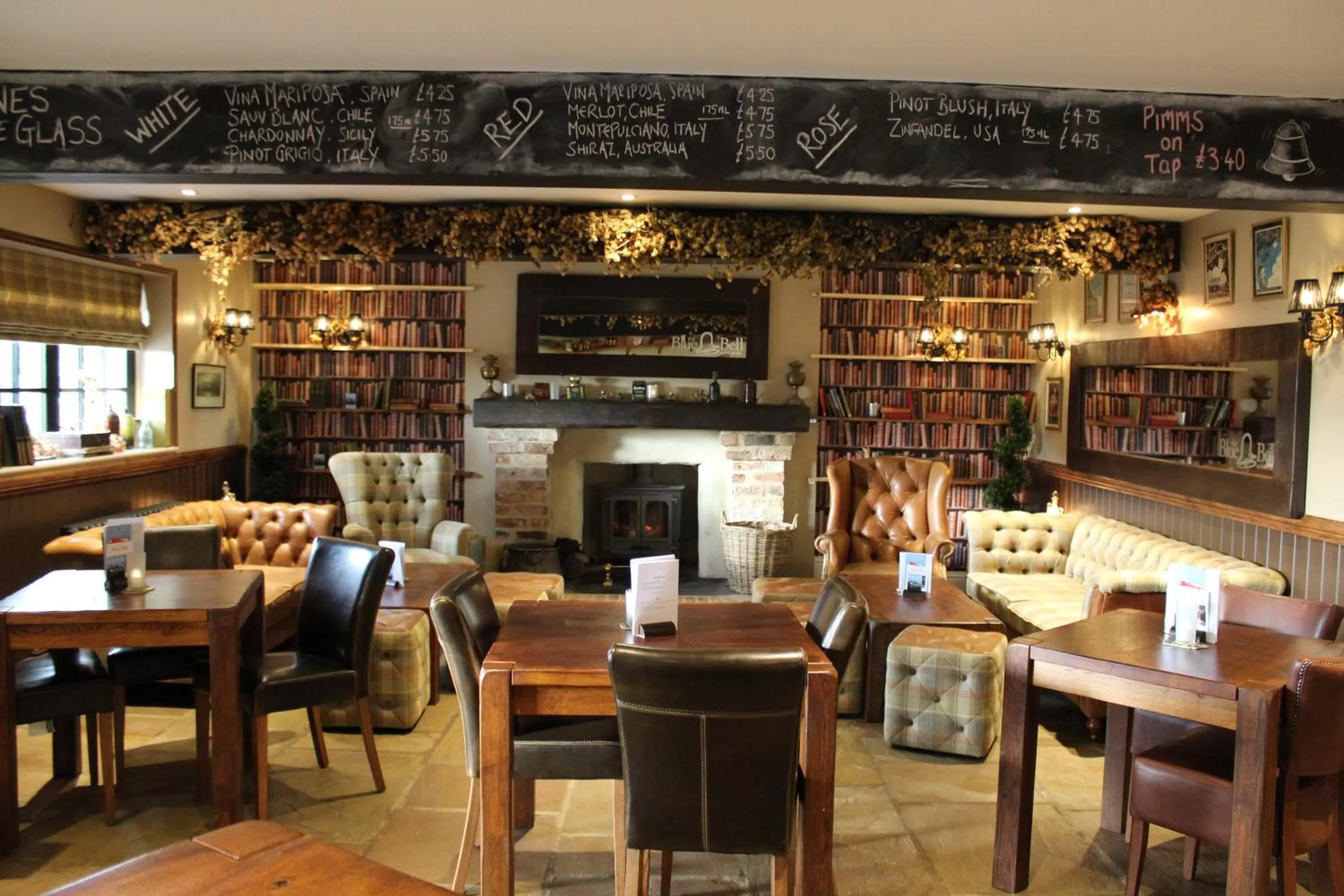 Lounge or bar in Blue Bell Country Inn