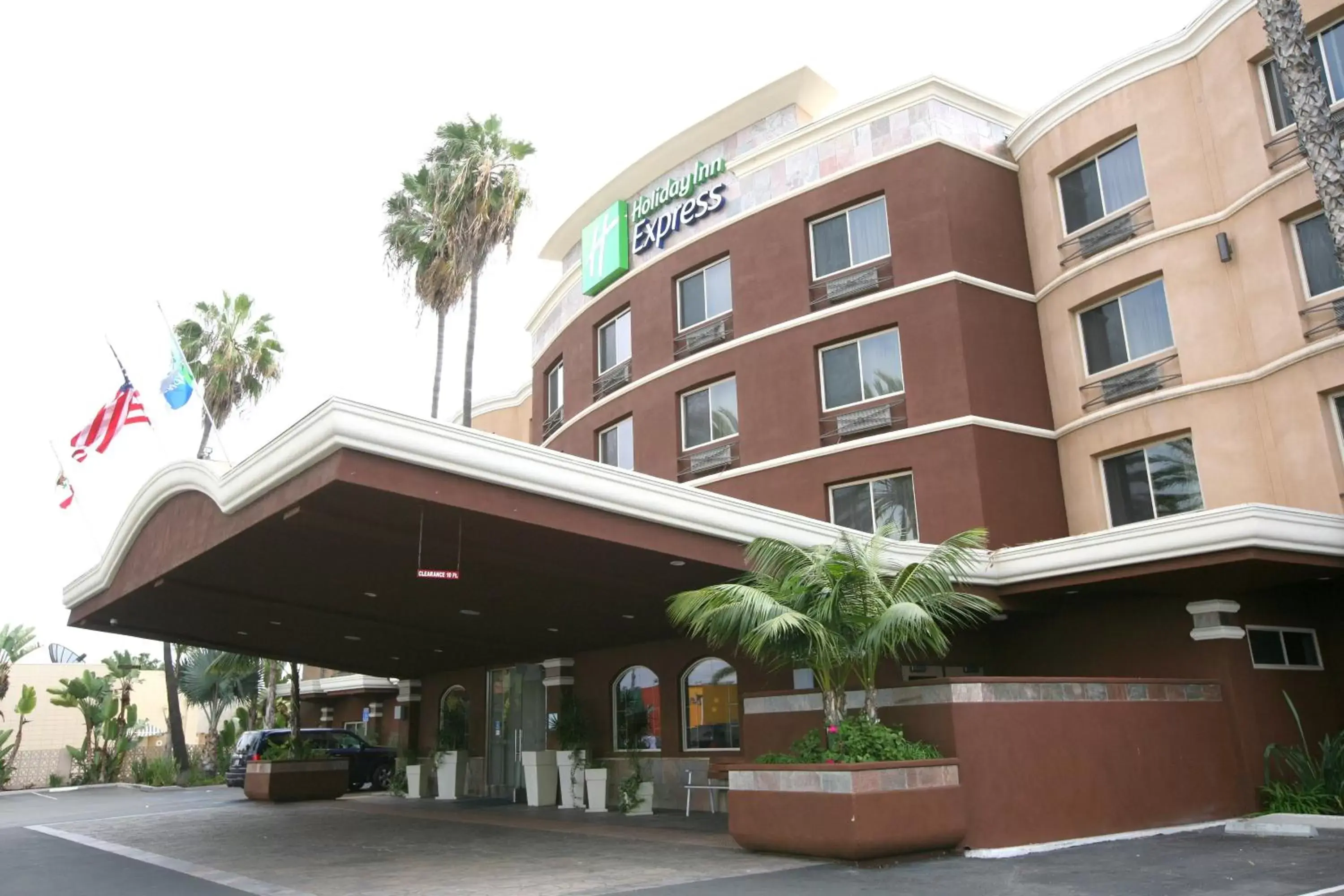 Property Building in Holiday Inn Express San Diego South - Chula Vista, an IHG Hotel