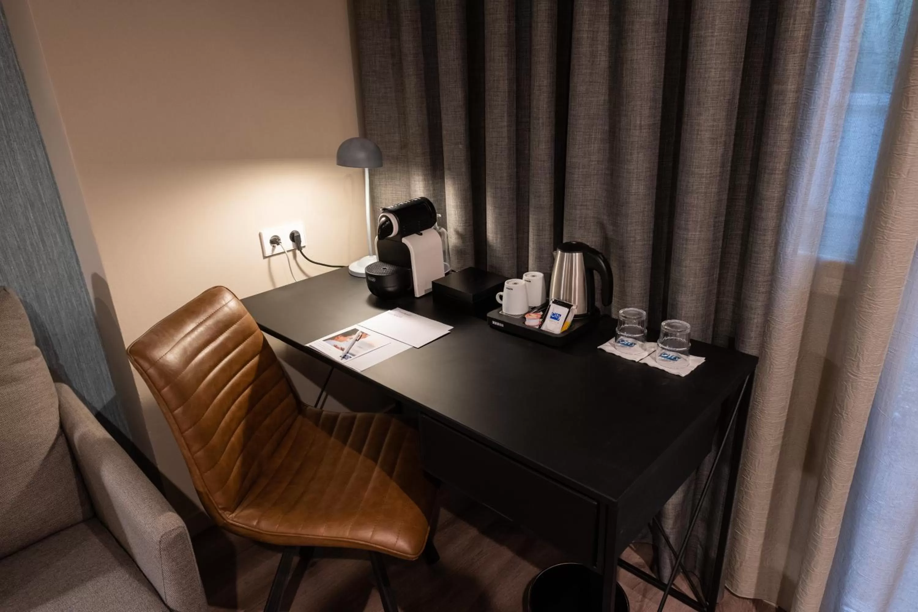 Seating area in Atenea Rekord Suites Barcelona