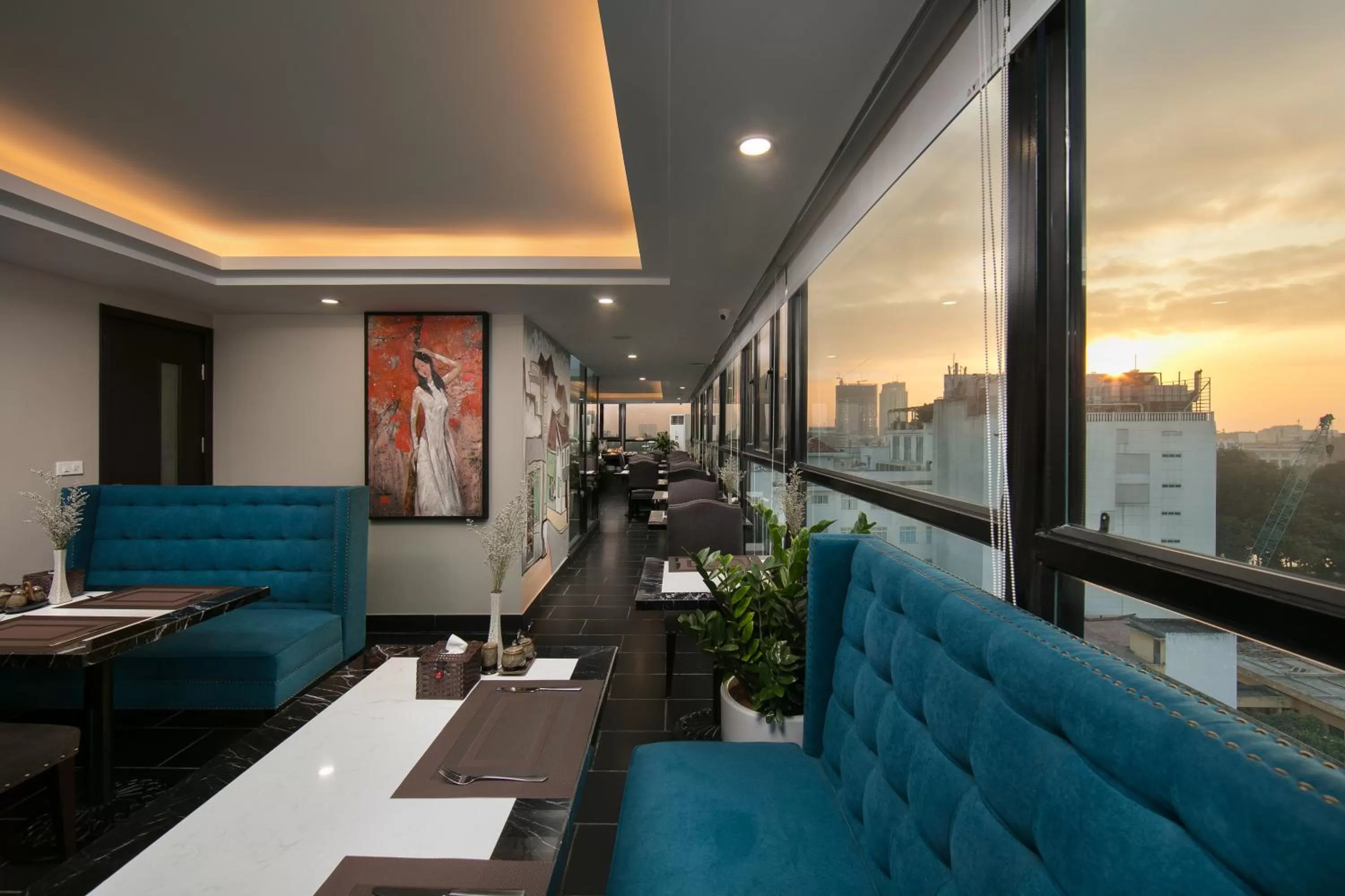 Restaurant/places to eat in Hanoi L'Heritage Diamond Hotel & Spa