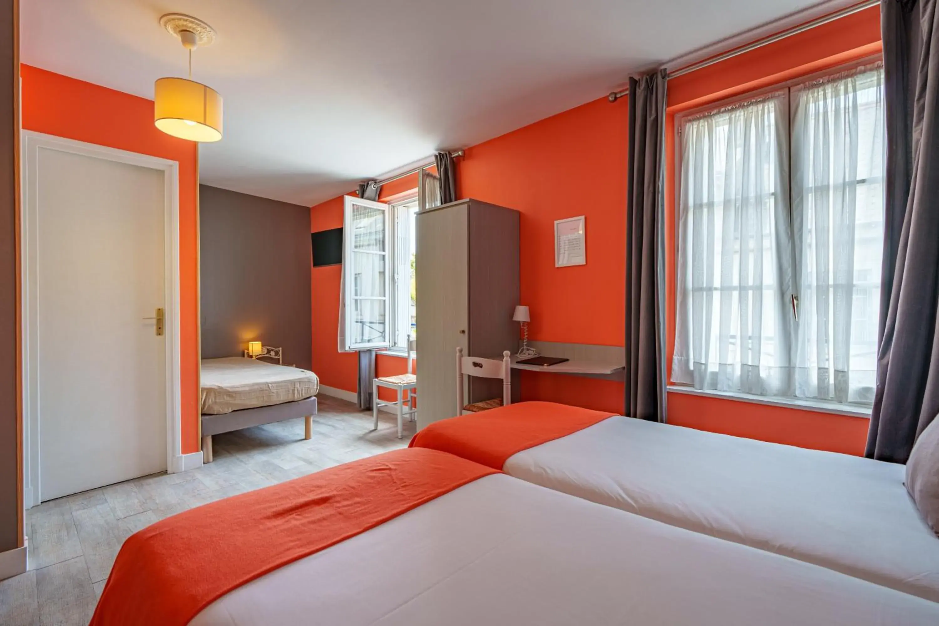 Bed in Hotel Val De Loire