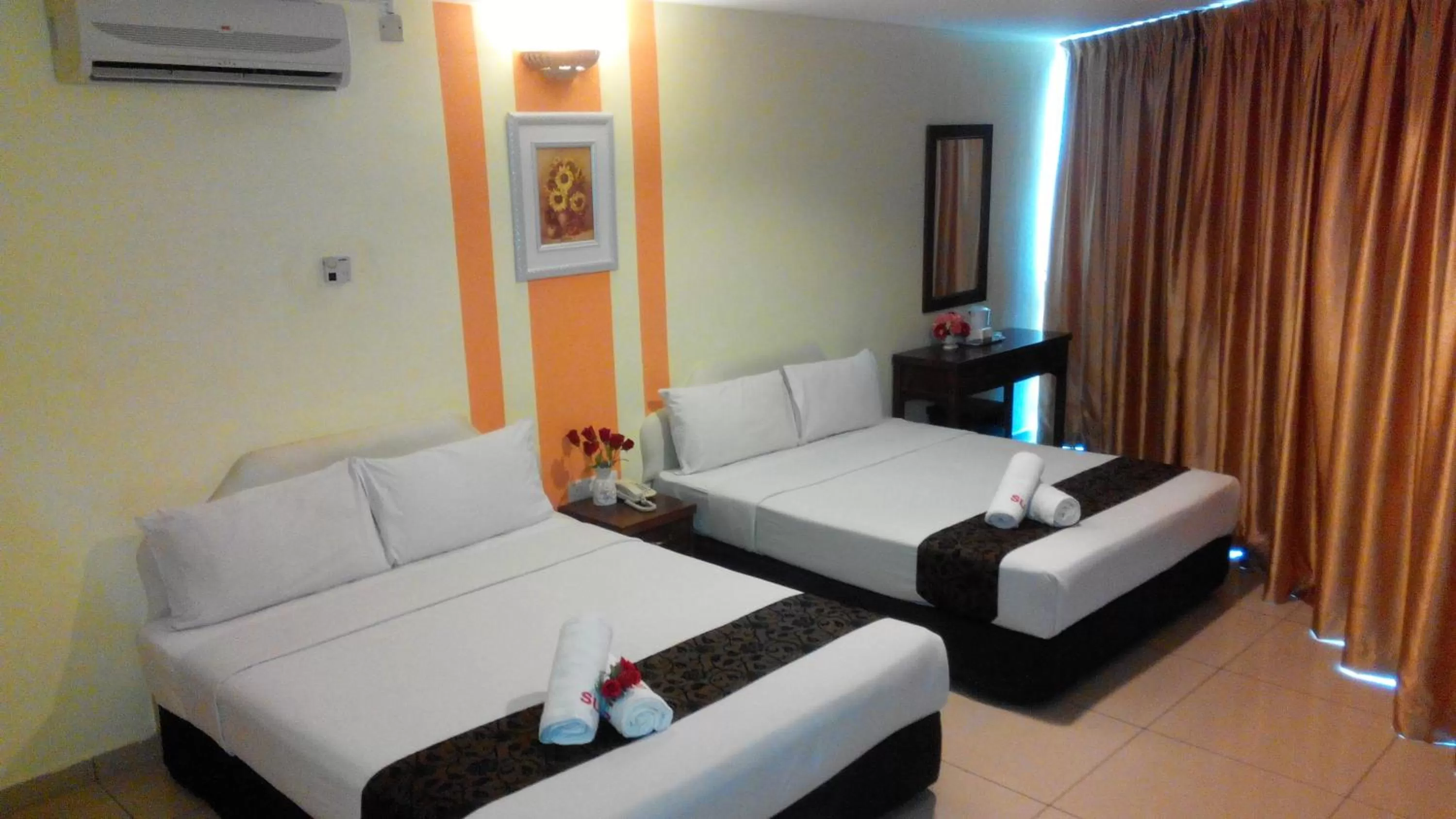 bunk bed in Sun Inns Hotel Kuala Selangor