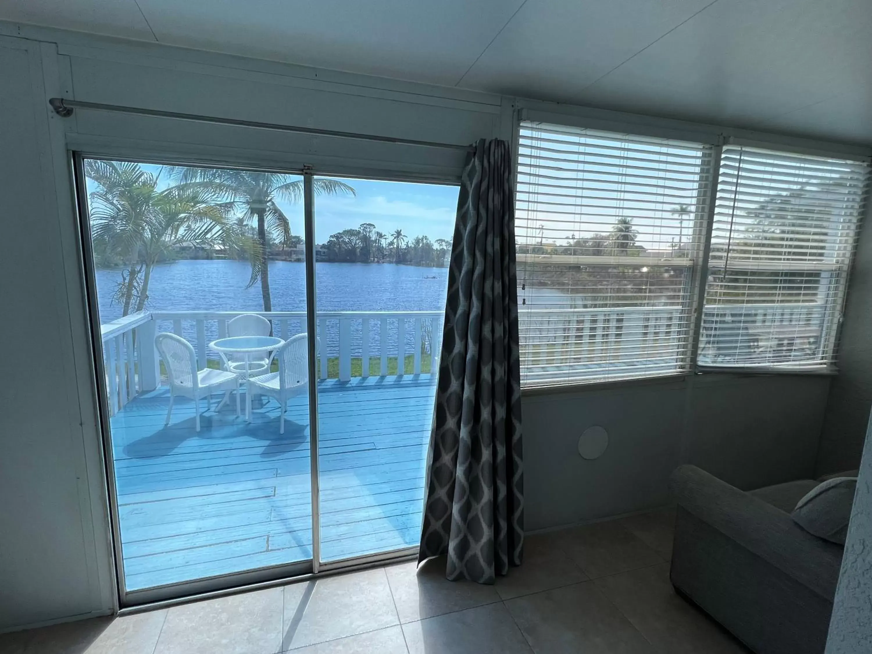 Balcony/Terrace, Pool View in Marco Island Lakeside Inn