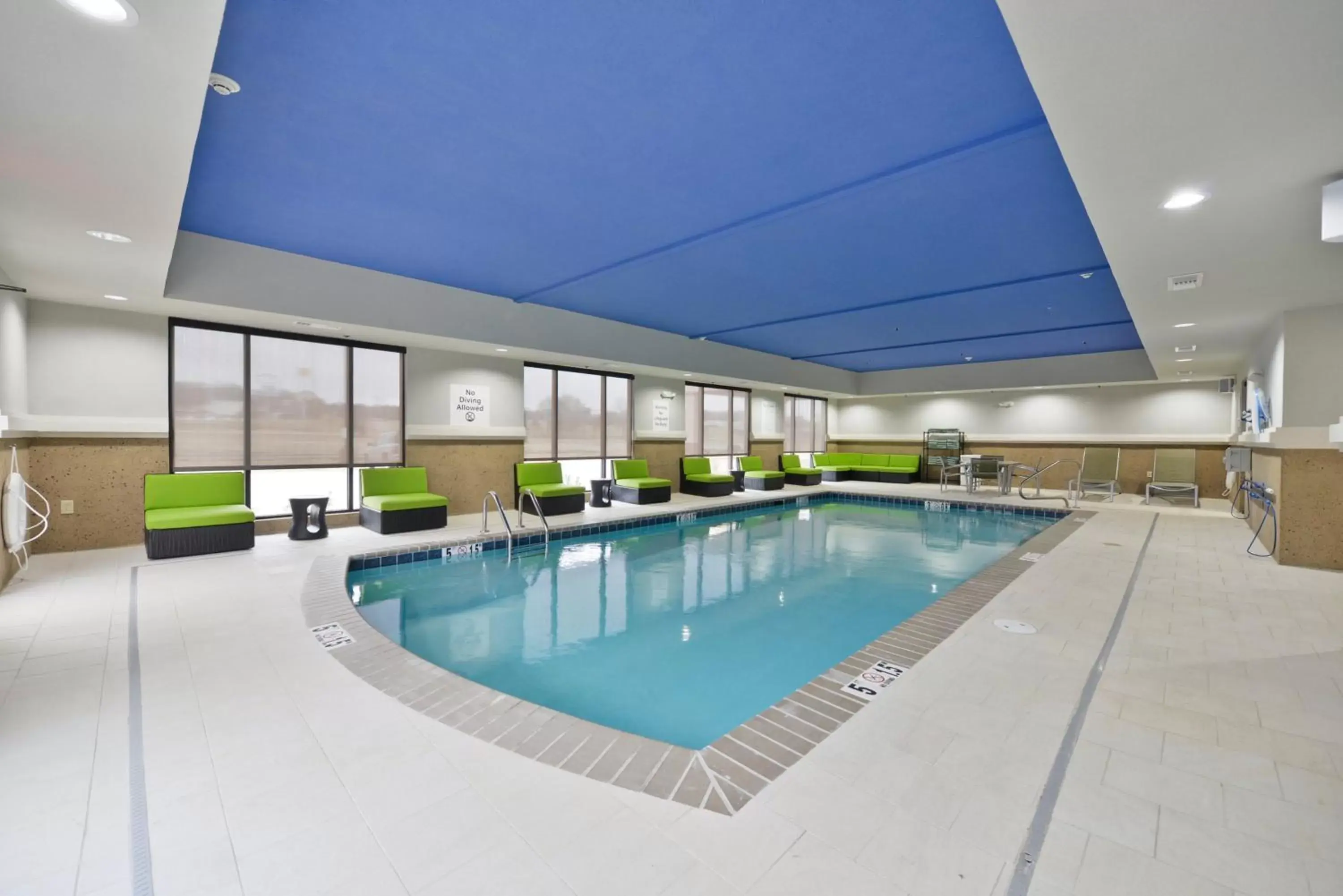 Swimming Pool in Holiday Inn Express & Suites Forrest City, an IHG Hotel