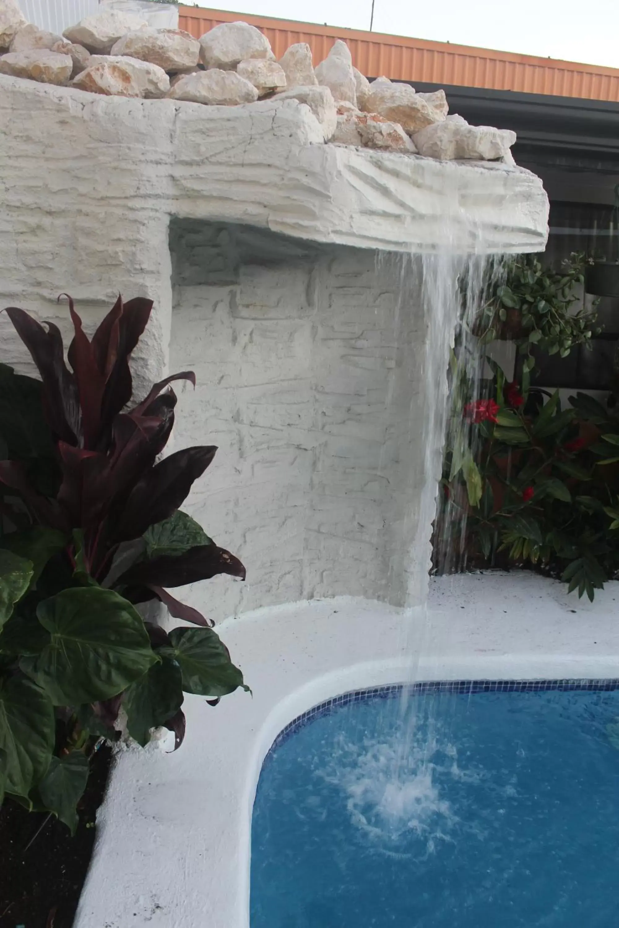 Pool view, Swimming Pool in Berlor Airport Inn