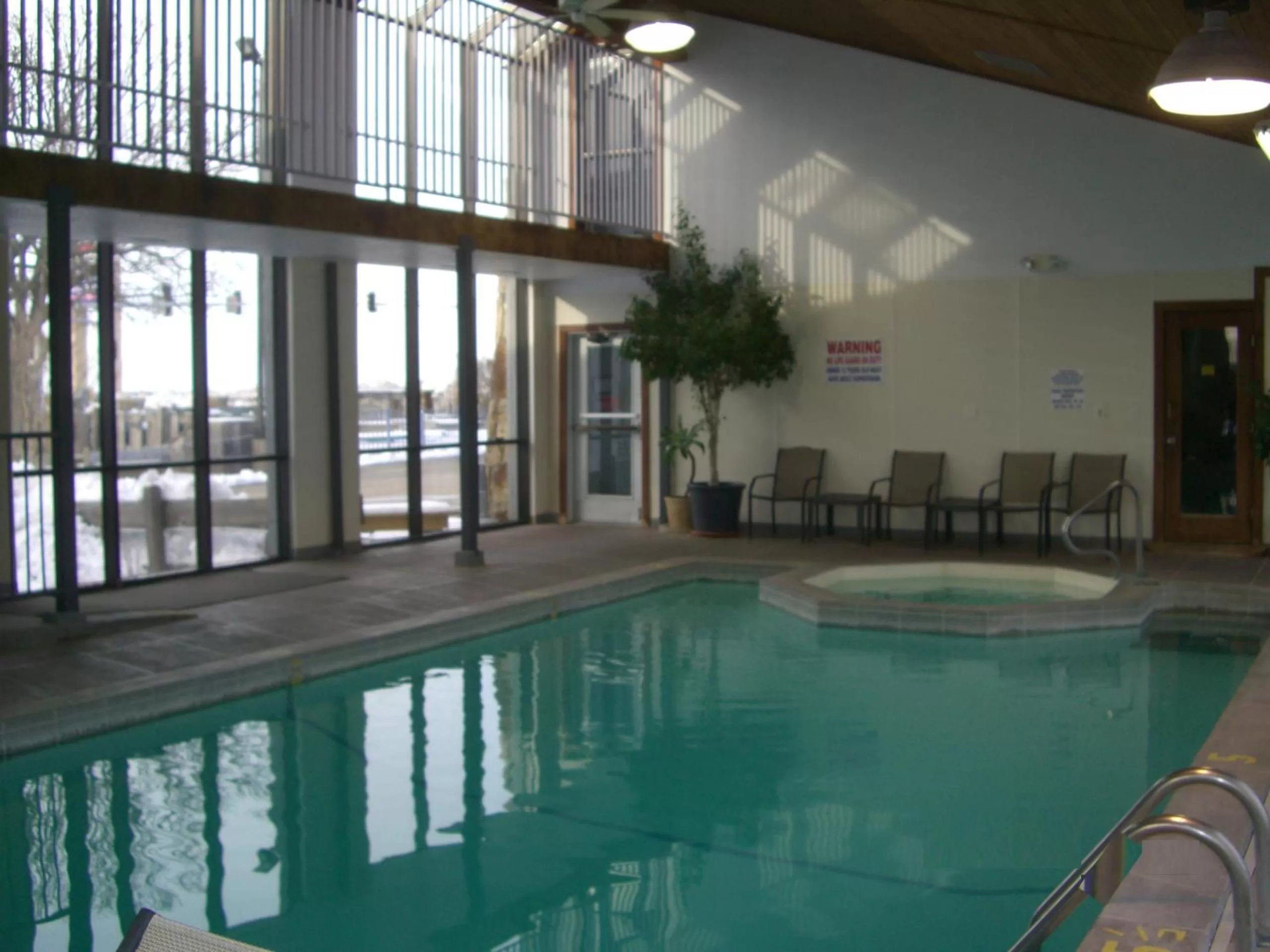 Spa and wellness centre/facilities in Quail's Nest Inn & Suites