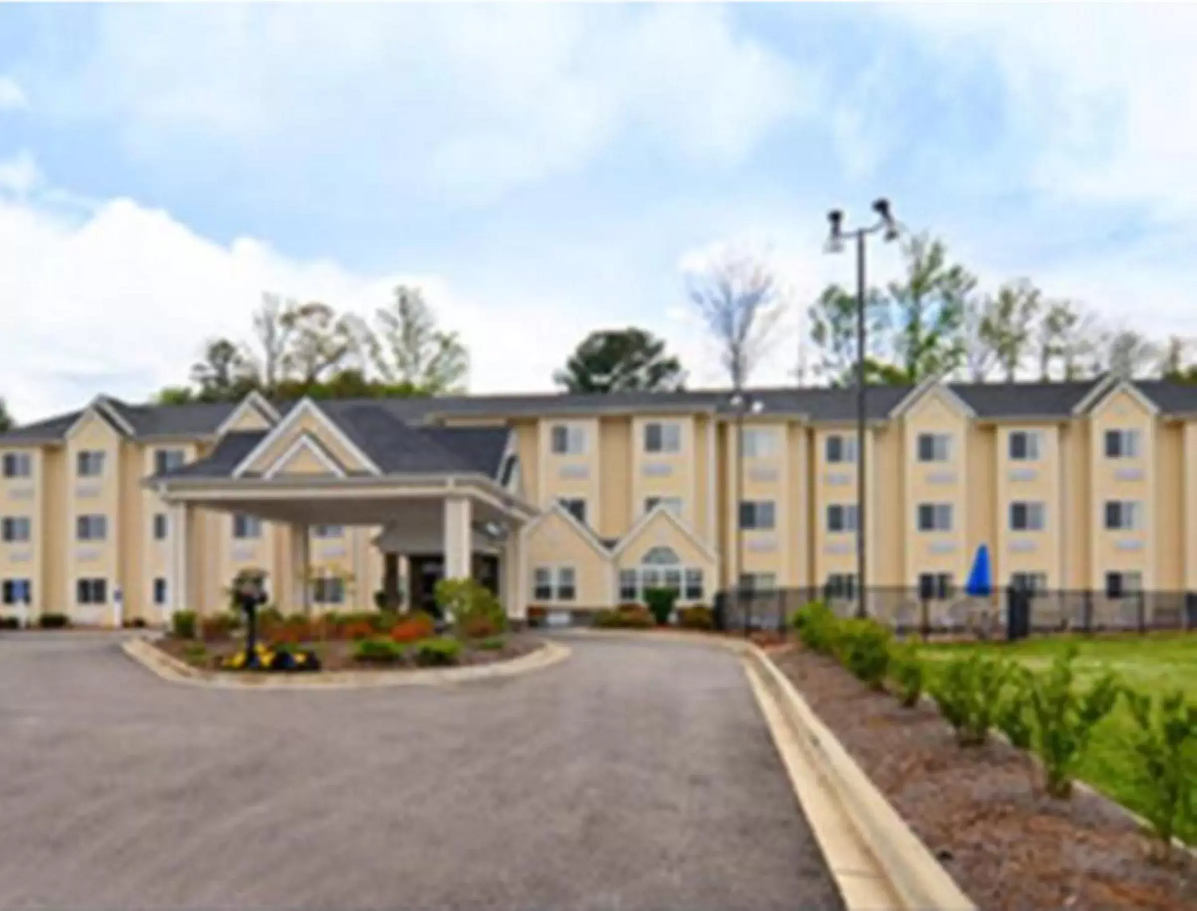 Facade/entrance, Property Building in Microtel Inn & Suites by Wyndham Gardendale