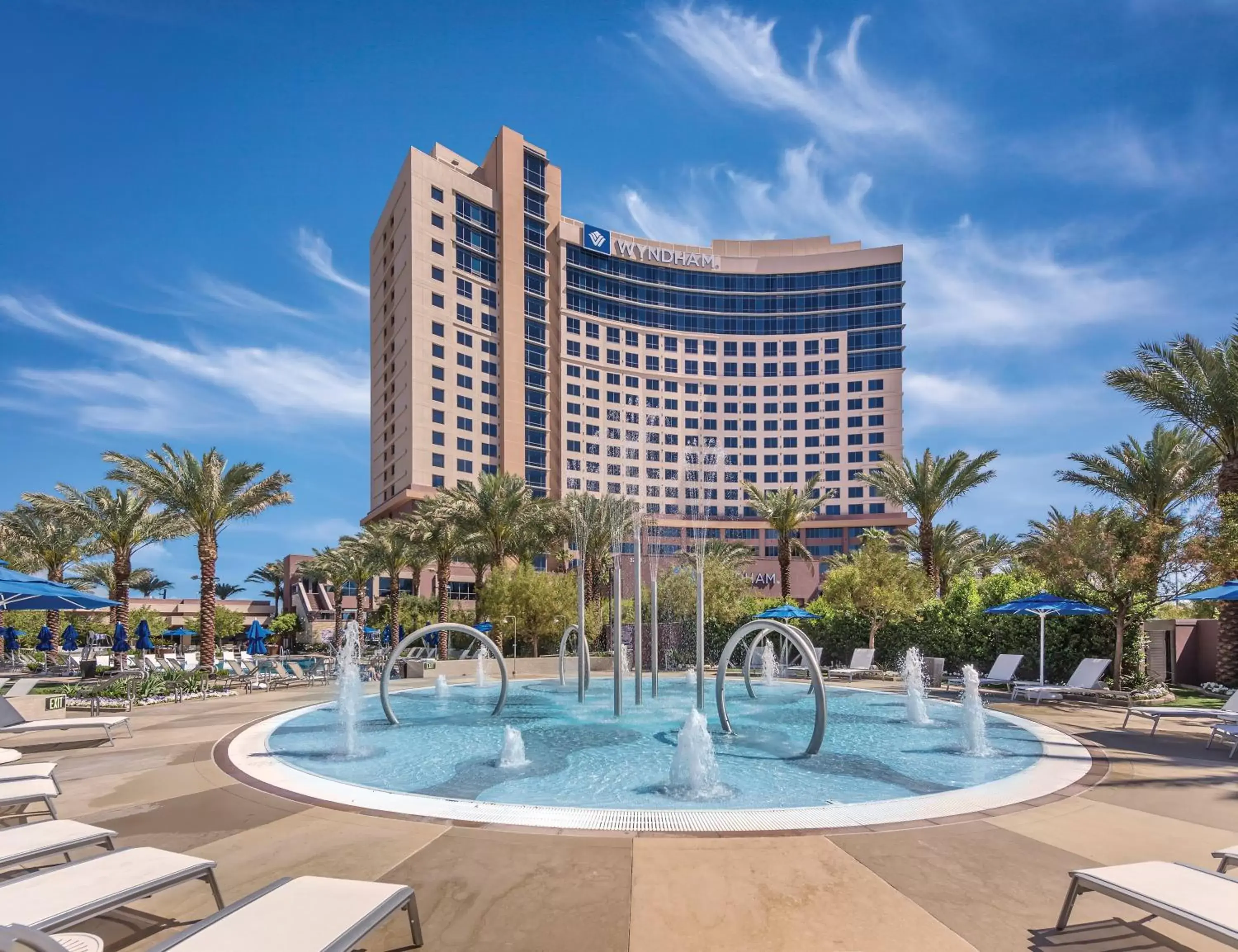 Swimming Pool in Club Wyndham Desert Blue