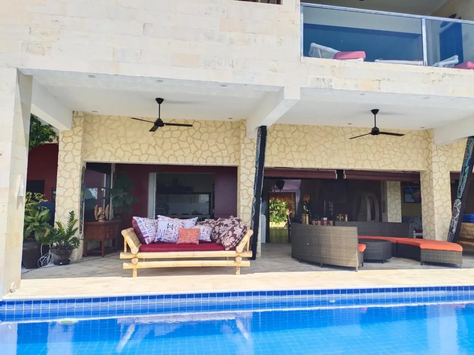 Seating area, Swimming Pool in Villa Umbrella Lombok