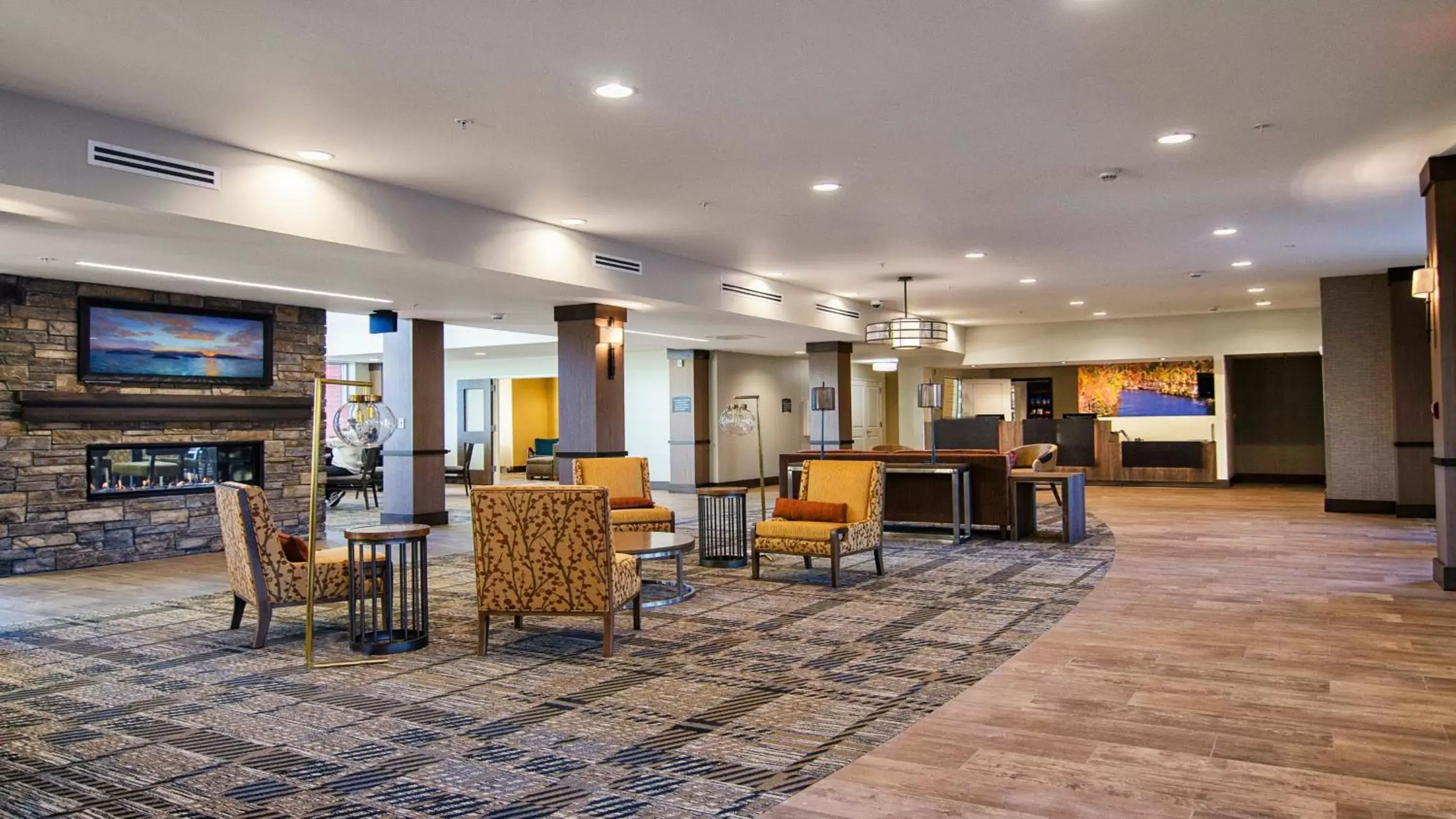 Property building in Staybridge Suites Marquette by IHG Property building in Staybridge Suites Marquette by IHG