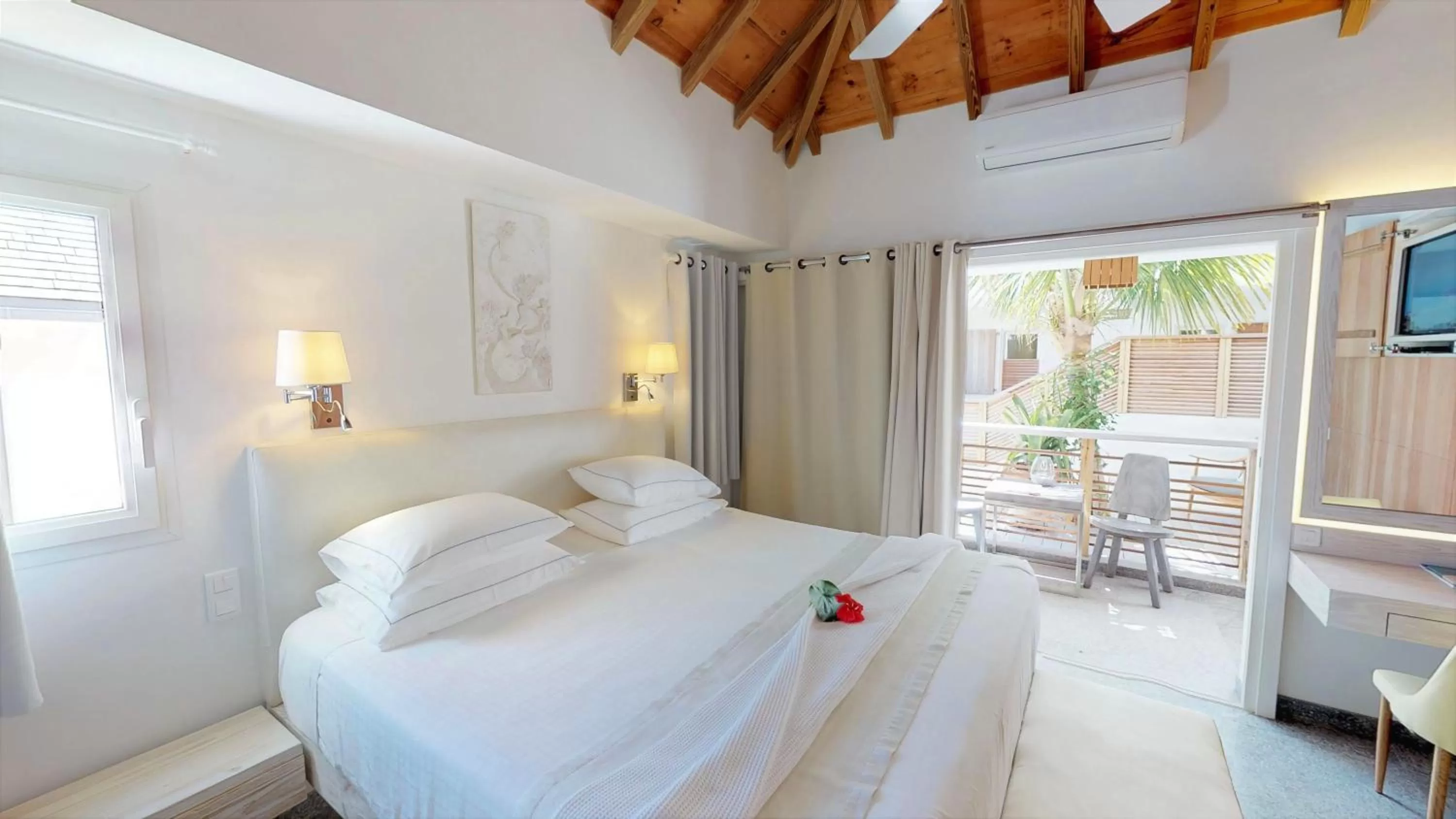 Bed in Hotel Les Ondines Sur La Plage