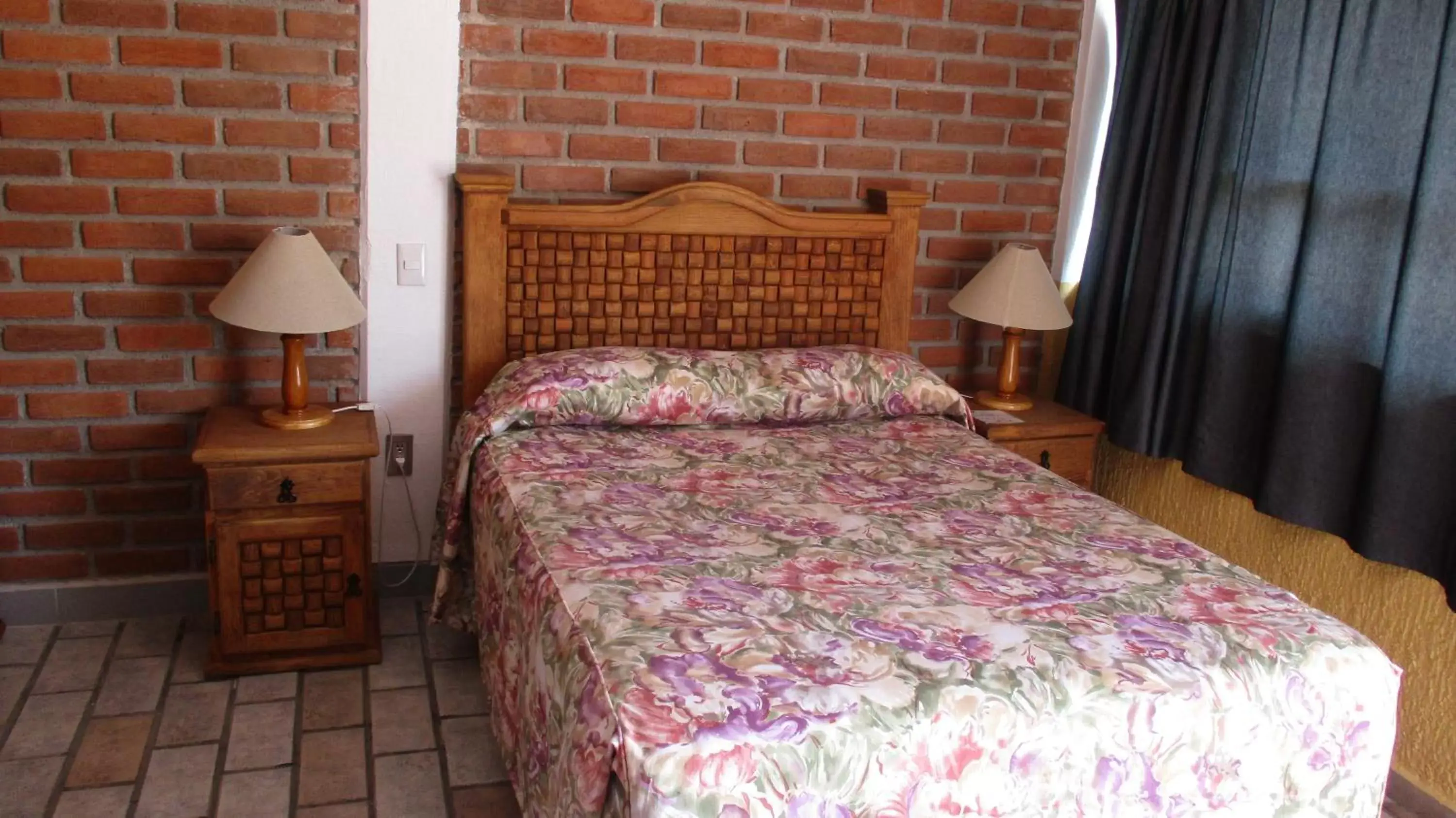 Bedroom, Bed in Hotel Villa Monarca Inn