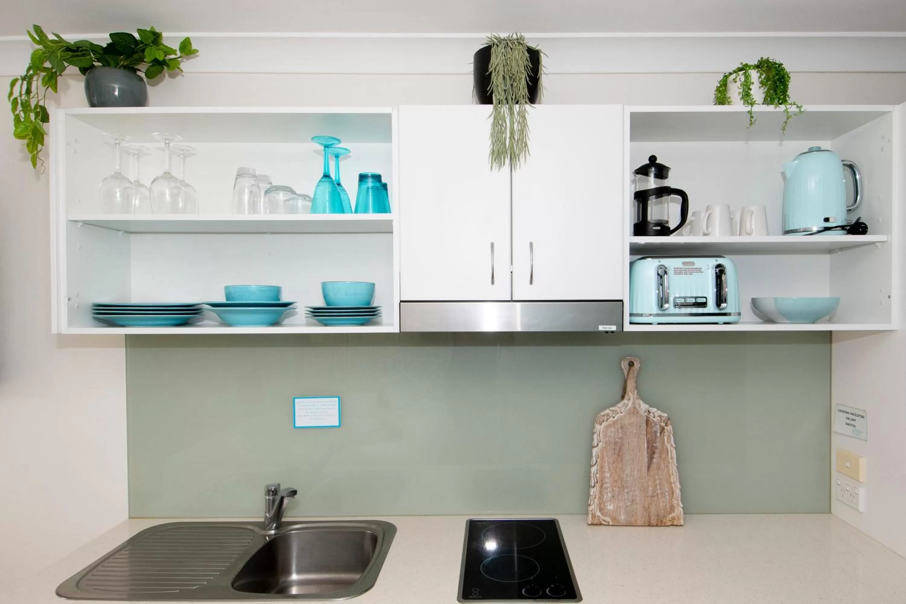 Kitchen or kitchenette in Terrigal Pacific Coastal Retreat