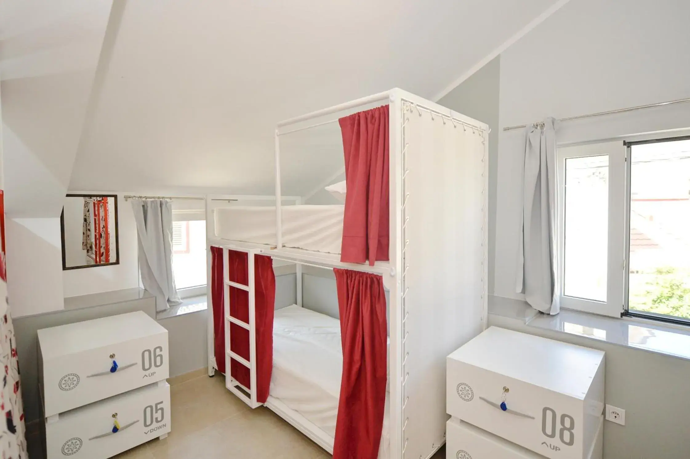 Bed, Bunk Bed in HOSTEL PUPA