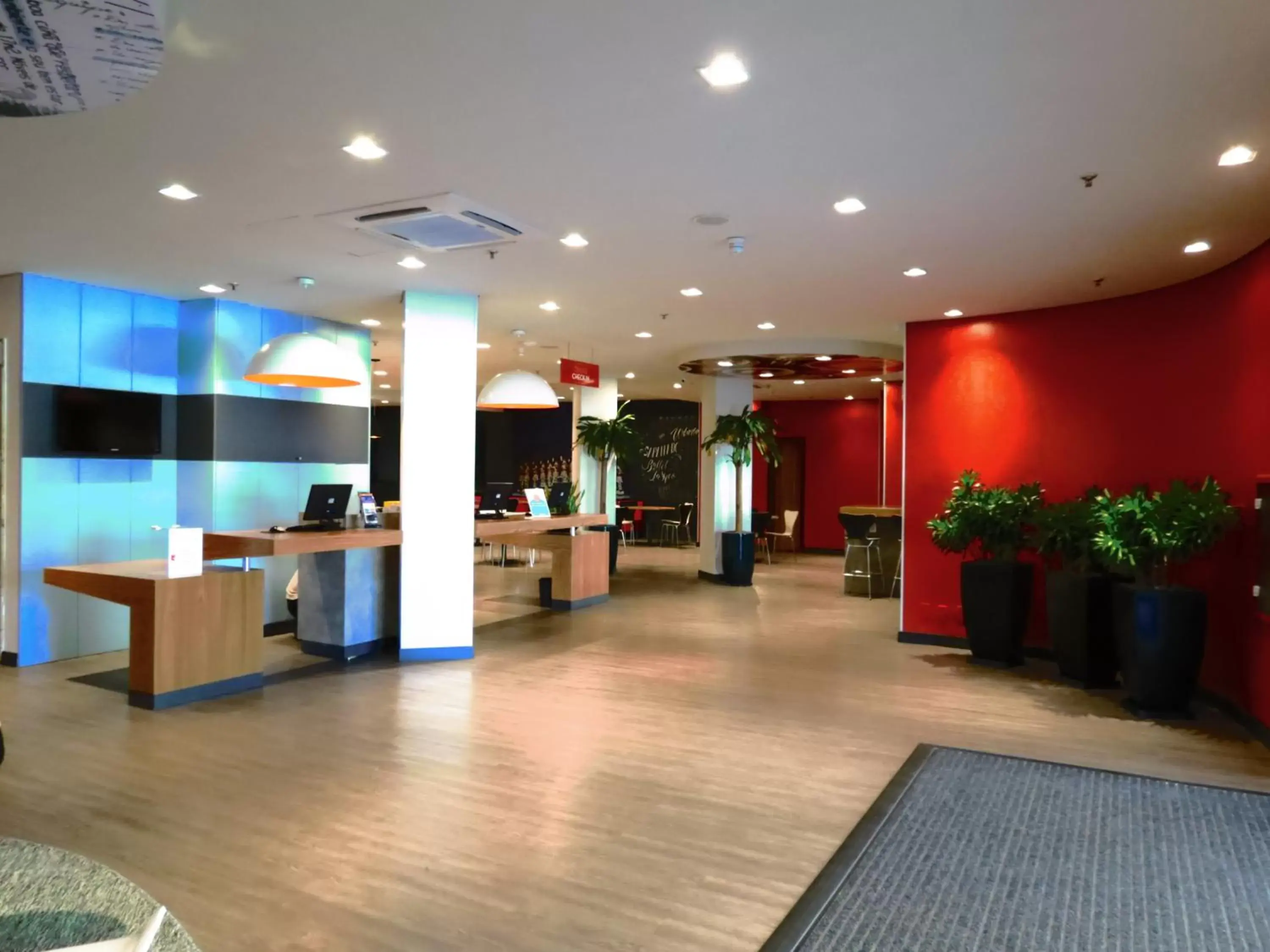 Lobby or reception in ibis Joinville