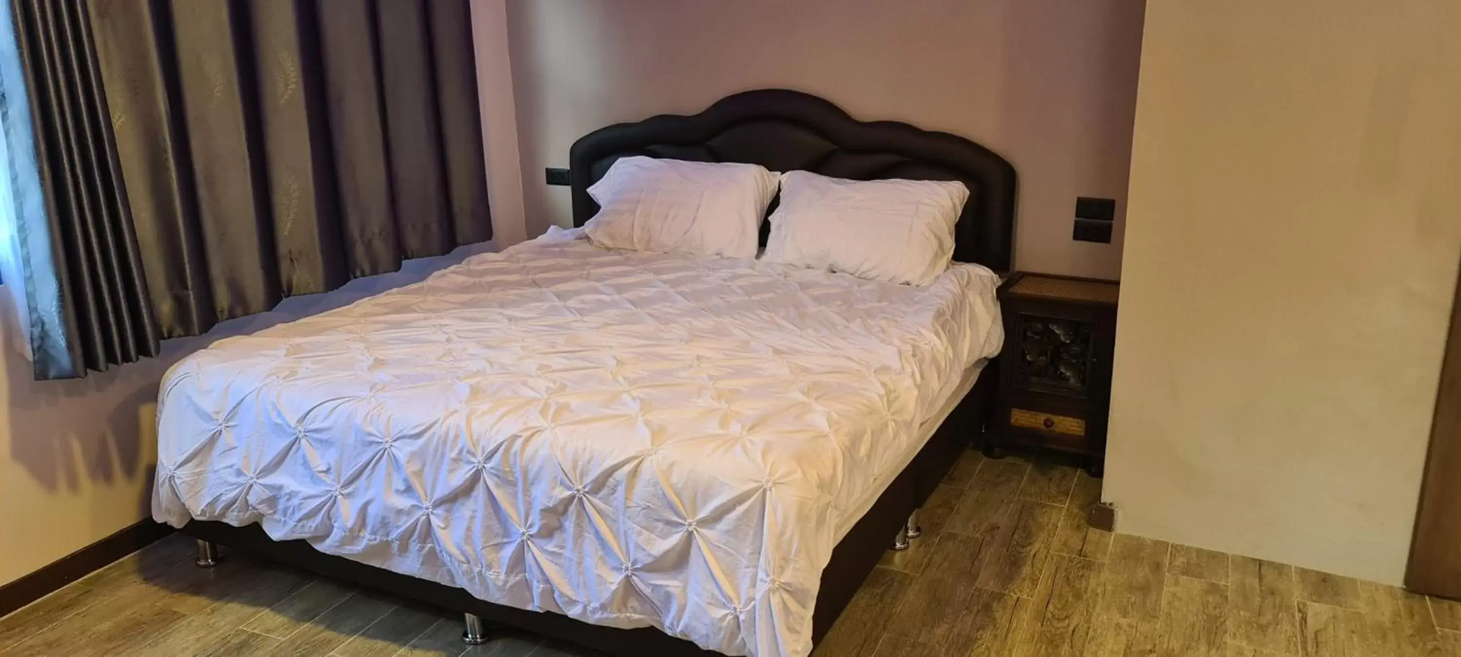 Double Room with Balcony in The Bavarian Guesthouse Double Room with Balcony in The Bavarian Guesthouse