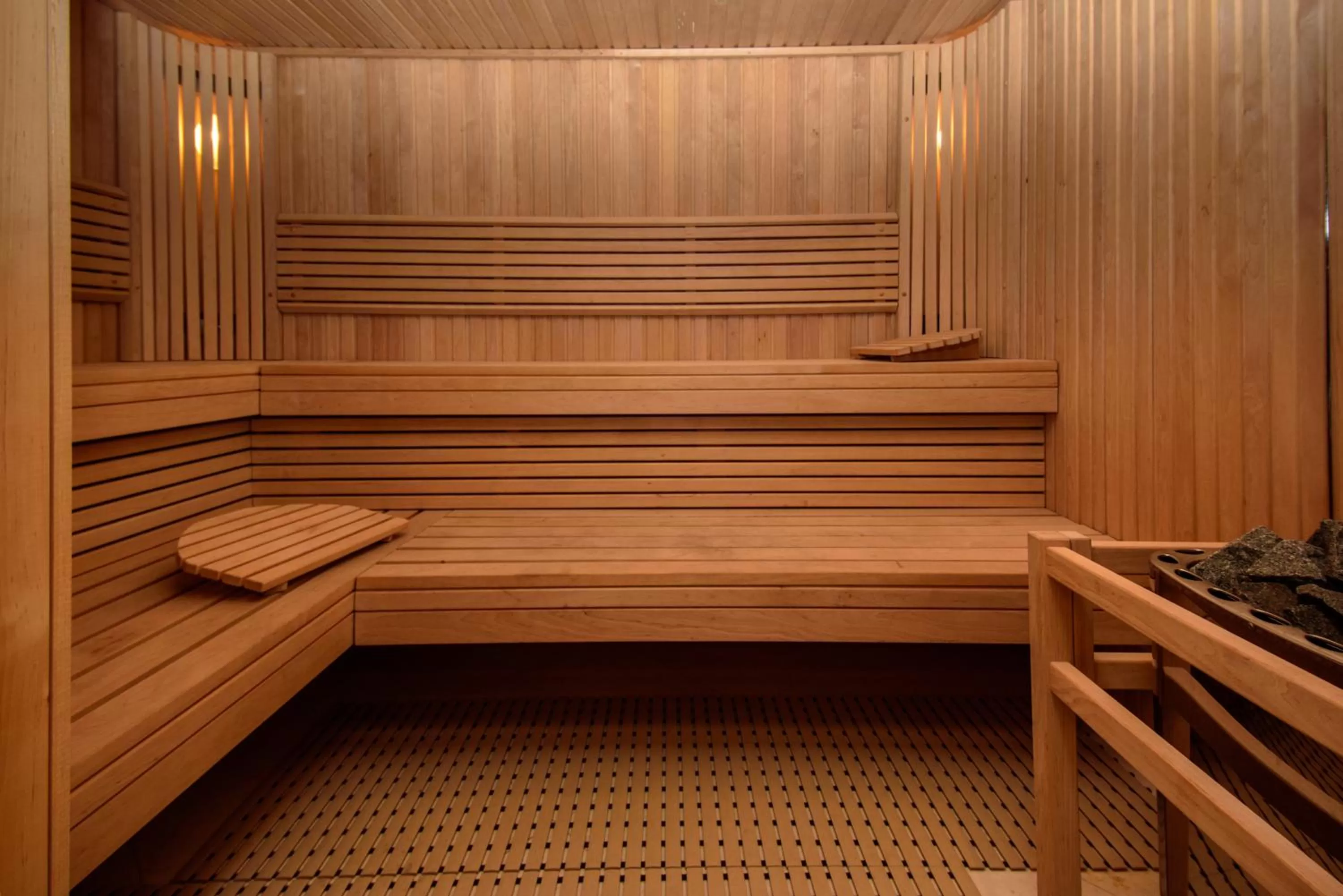 Sauna in The Grand Gloria Hotel