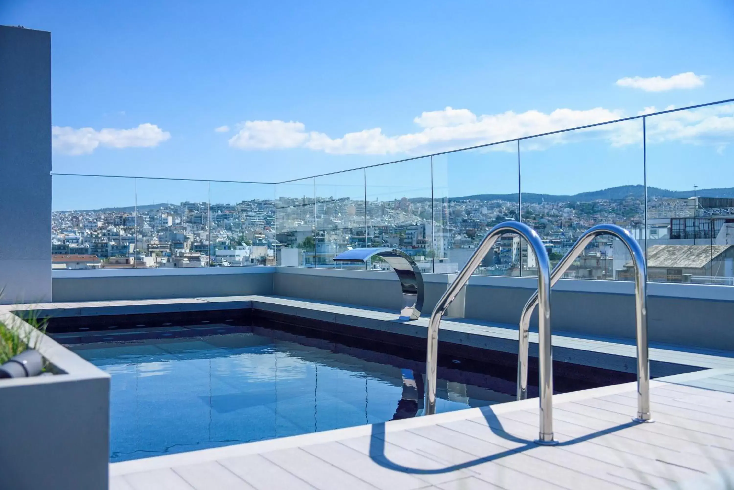 Pool view in ONOMA Hotel Pool view in ONOMA Hotel