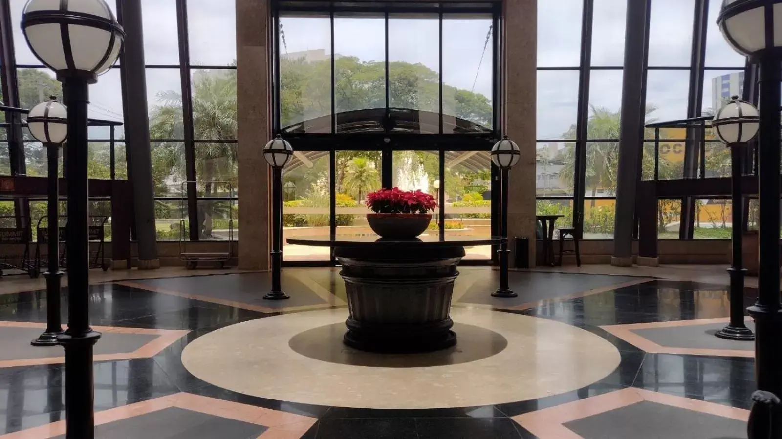 Lobby or reception in Summit Flat Service Lobby or reception in Summit Flat Service