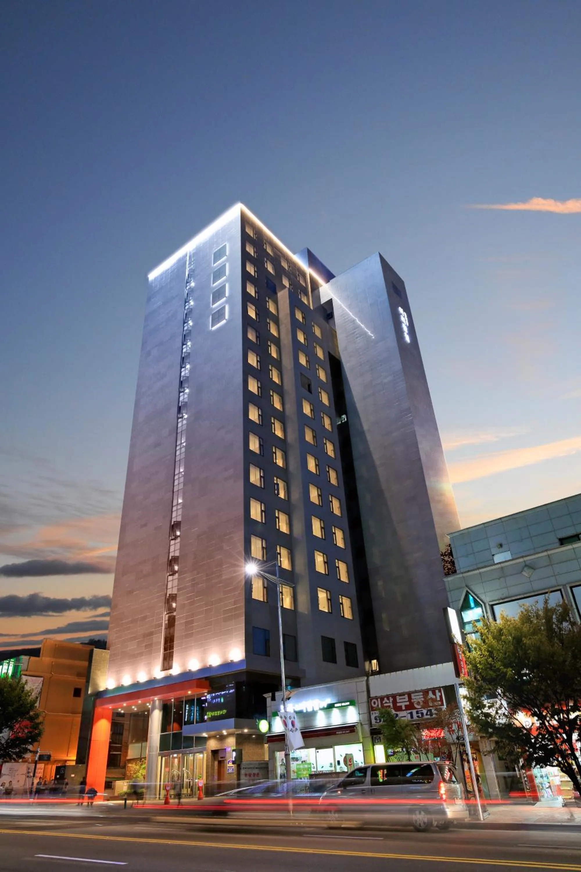 Property building in Arirang Hill Hotel Dongdaemun