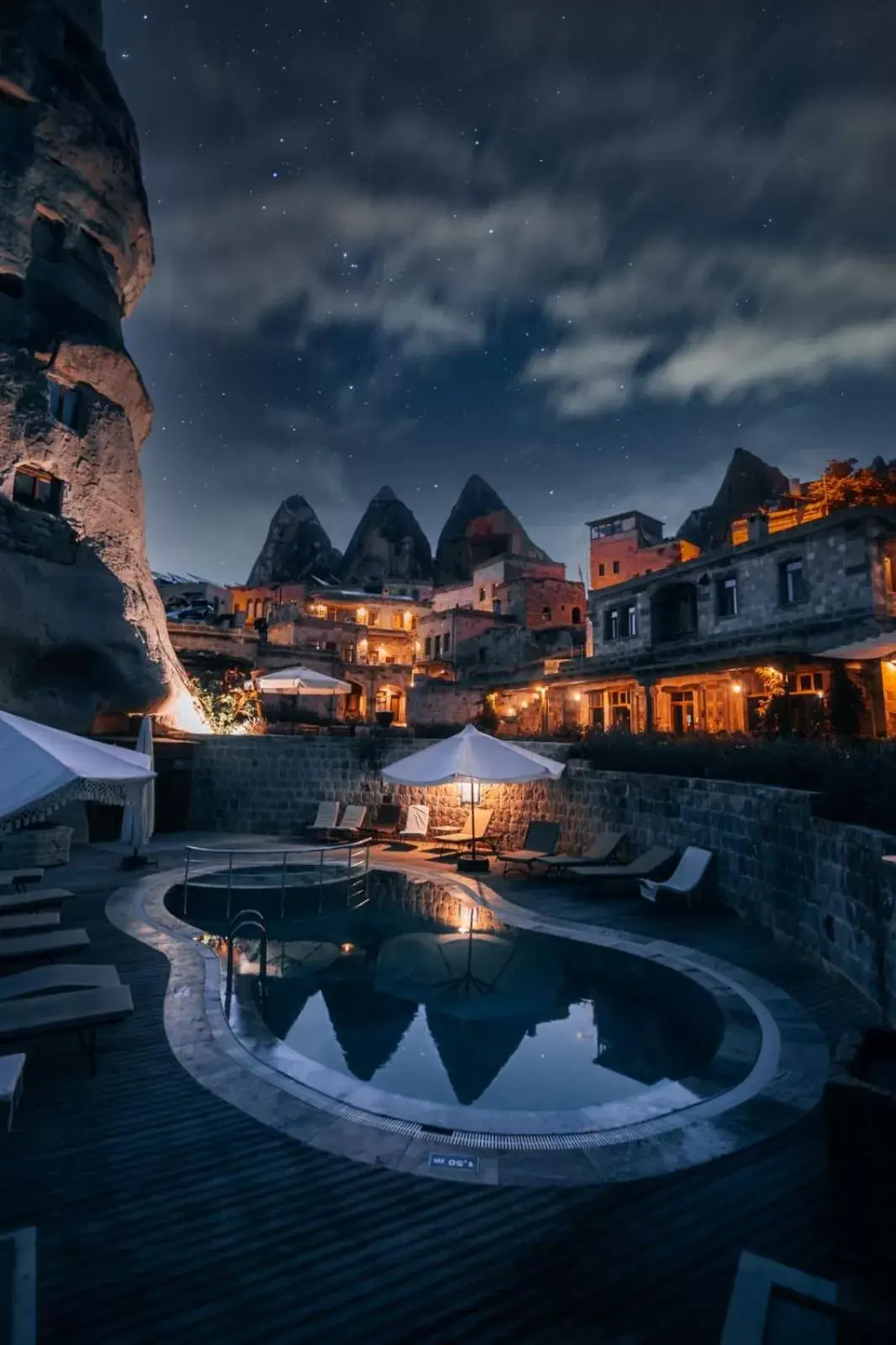 Property building, Swimming Pool in Aza Cave Cappadocia