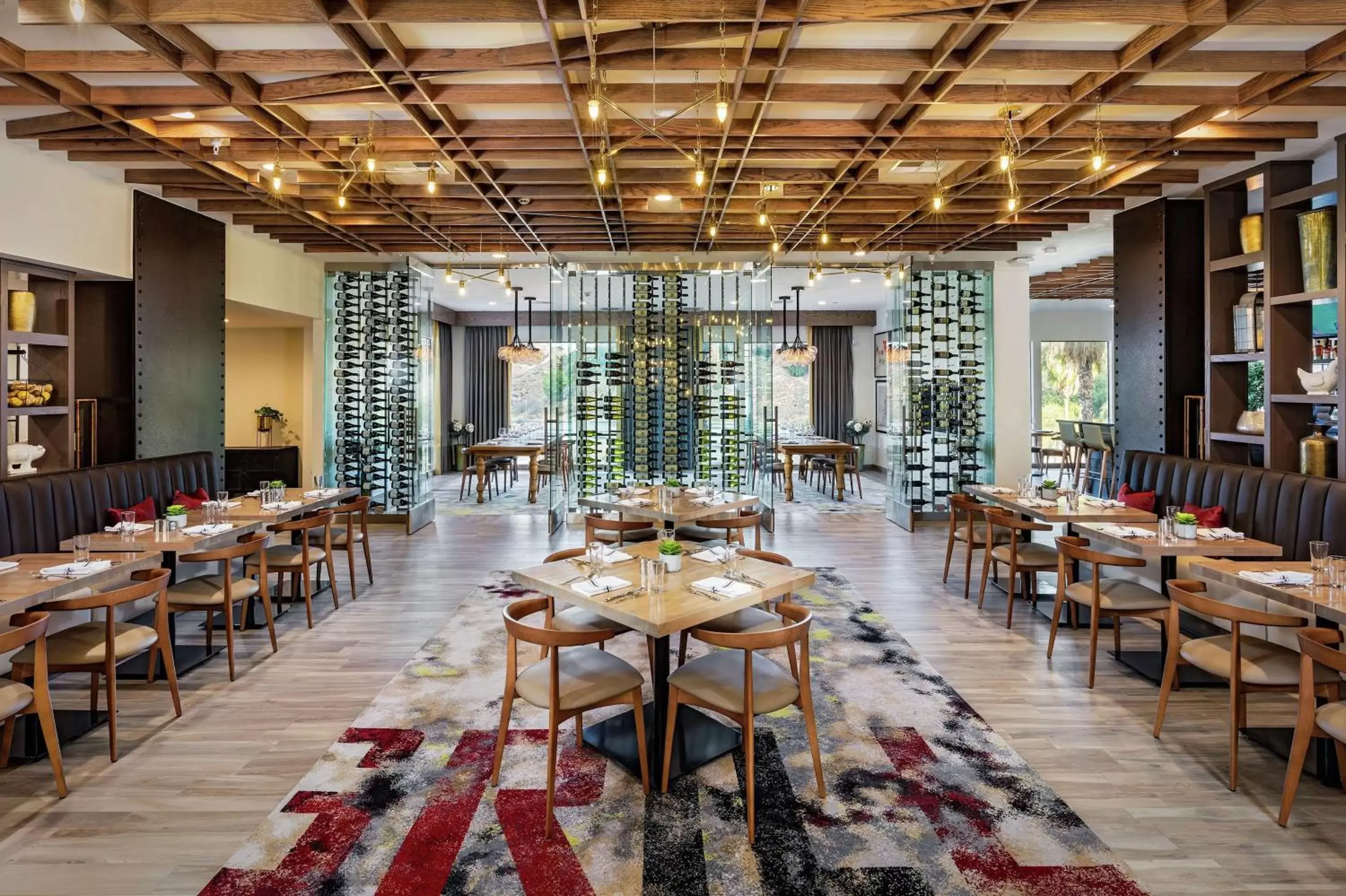 Dining area, Restaurant/Places to Eat in Doubletree By Hilton Pomona