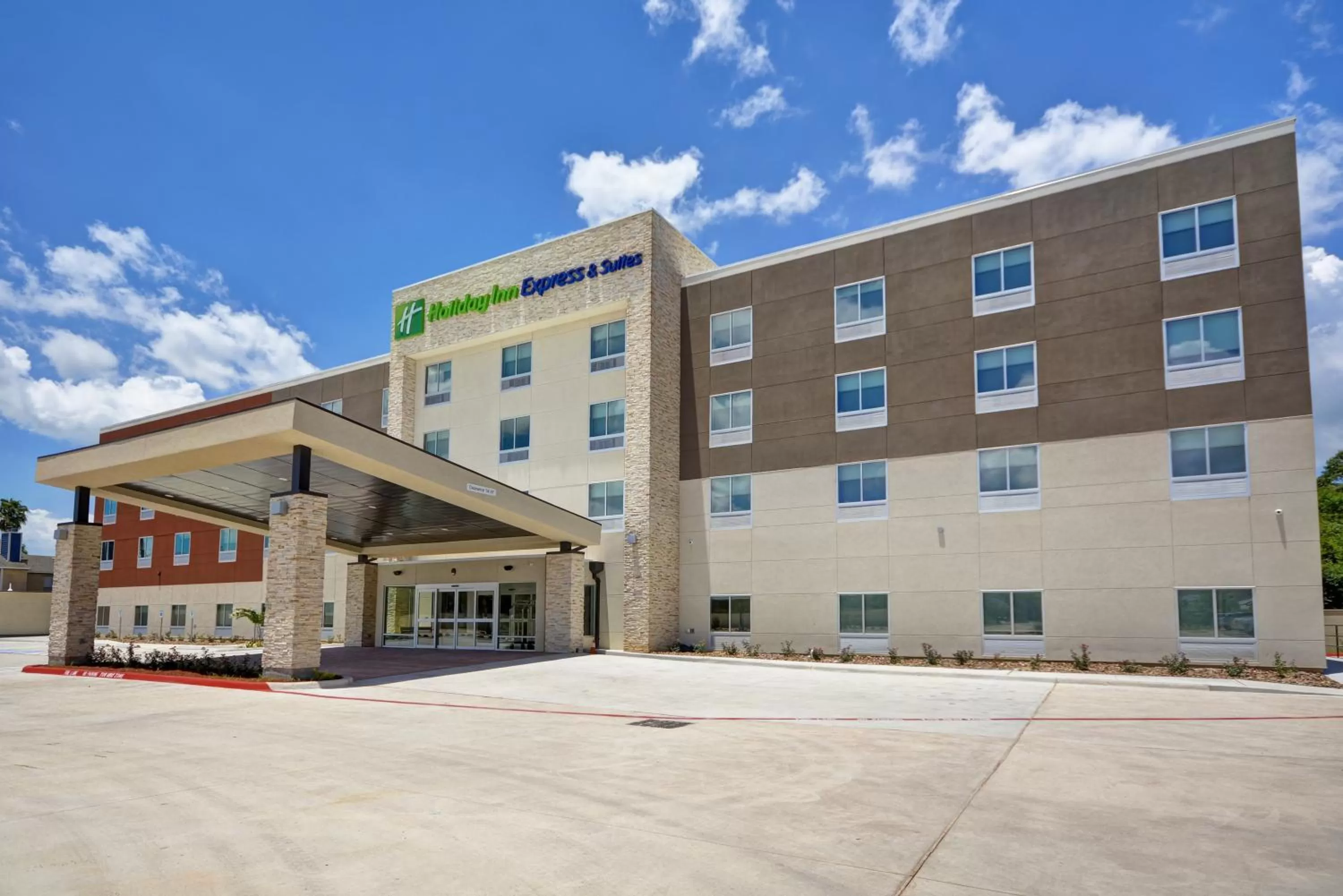 Property building in Holiday Inn Express & Suites - Houston NASA - Boardwalk Area by IHG