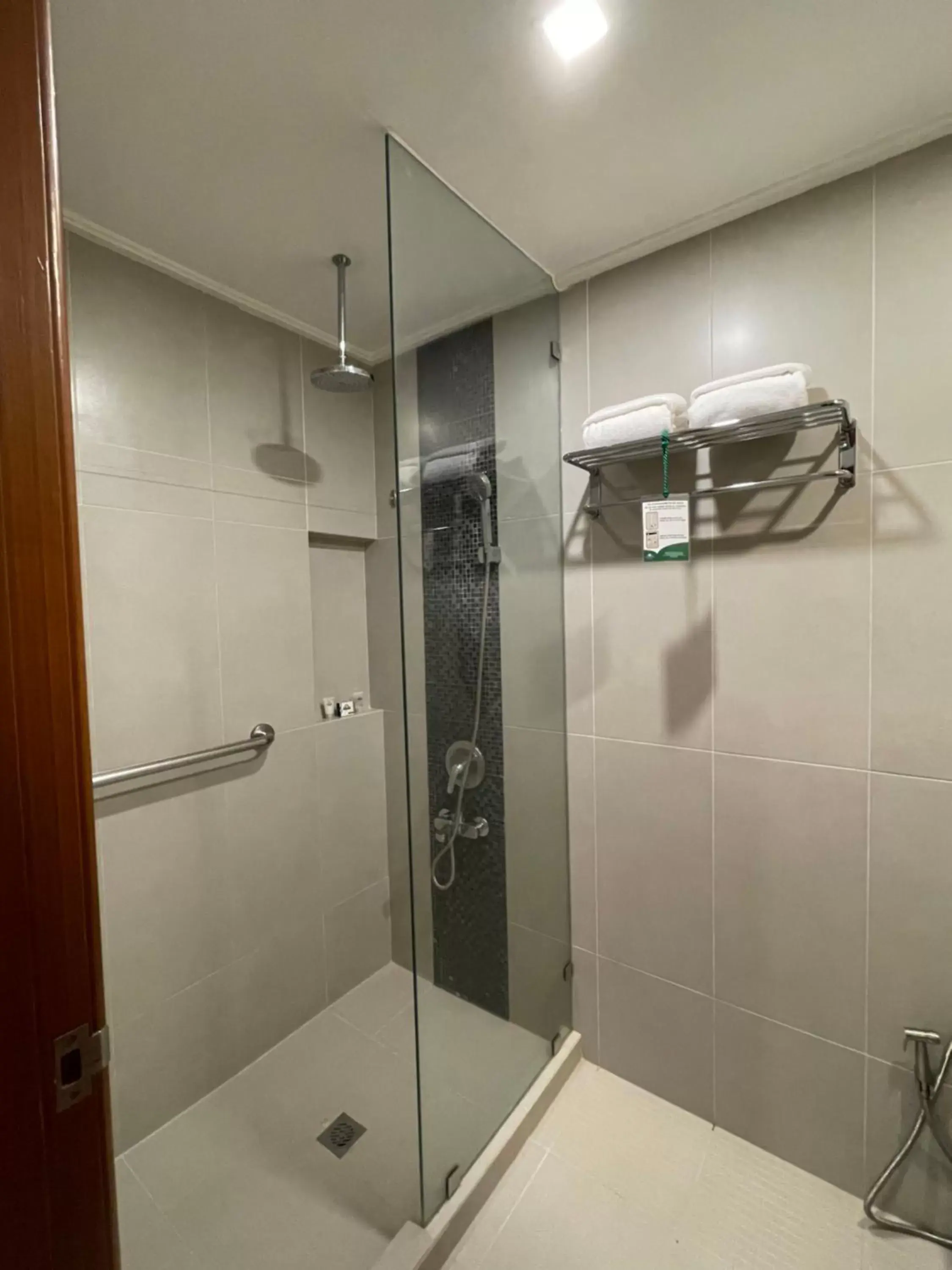 Bathroom in Days Hotel by Wyndham Iloilo