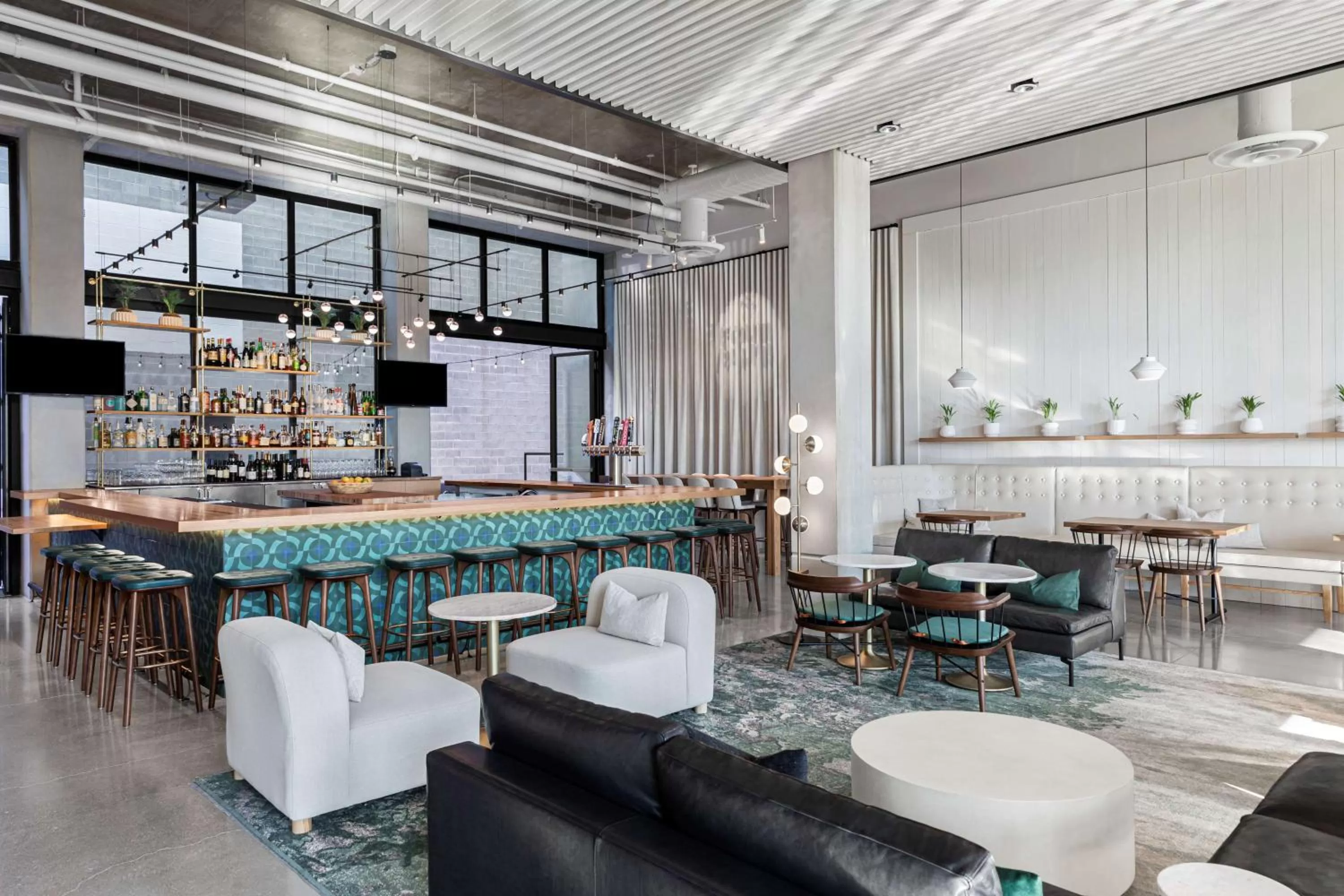 Restaurant/places to eat in Tapestry By Hilton The Fort Sutter Hotel Sacramento, Ca