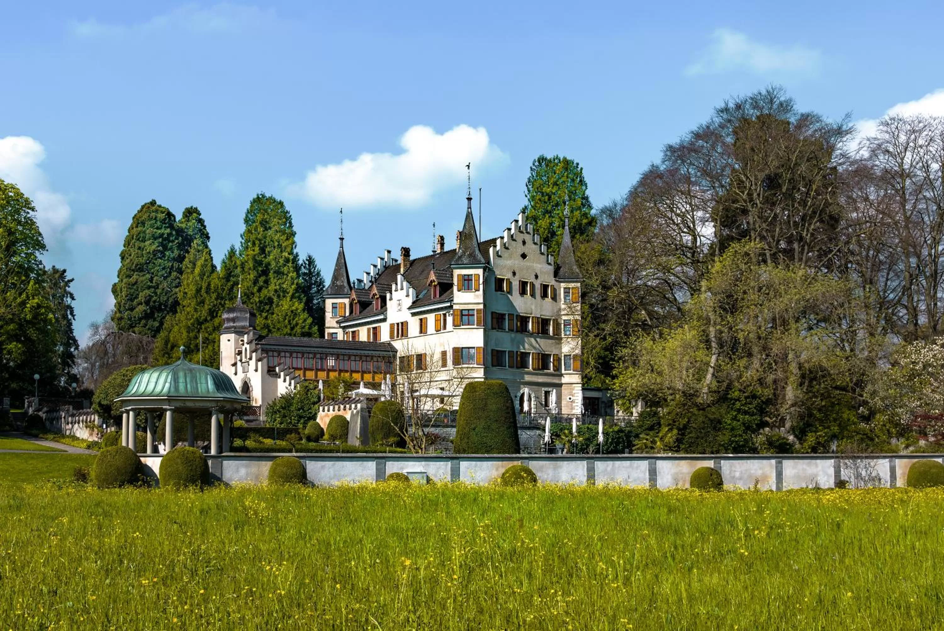Nearby landmark in Hotel Kreuzlingen am Hafen