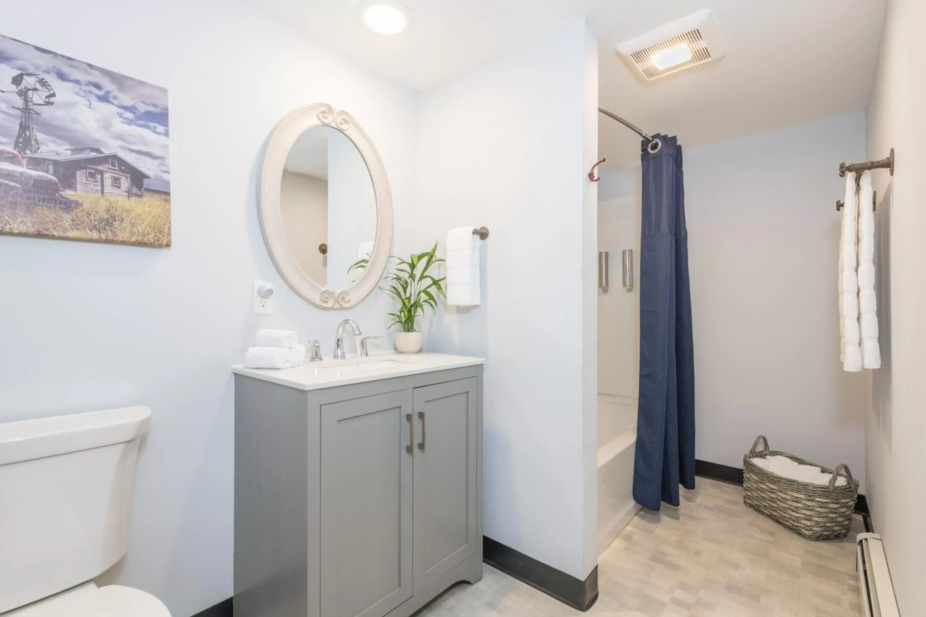 Bathroom in Mad River Lodge