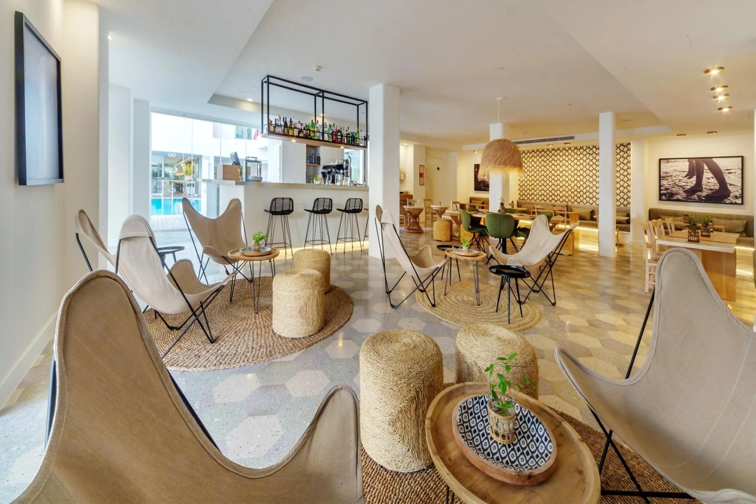 Lounge or bar in HM Alma Beach - Adults Only