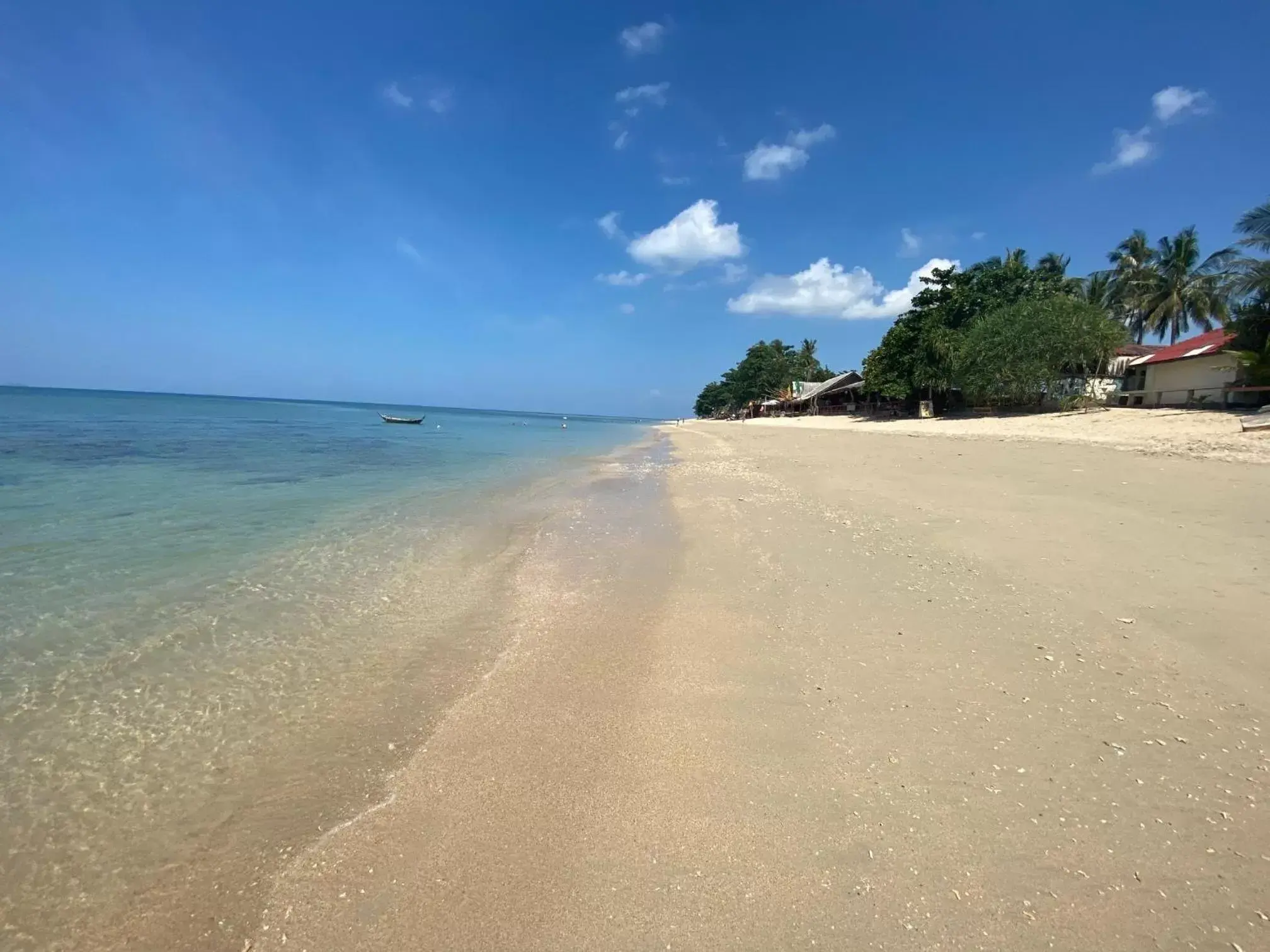 Beach in Lanta Emerald Bungalow