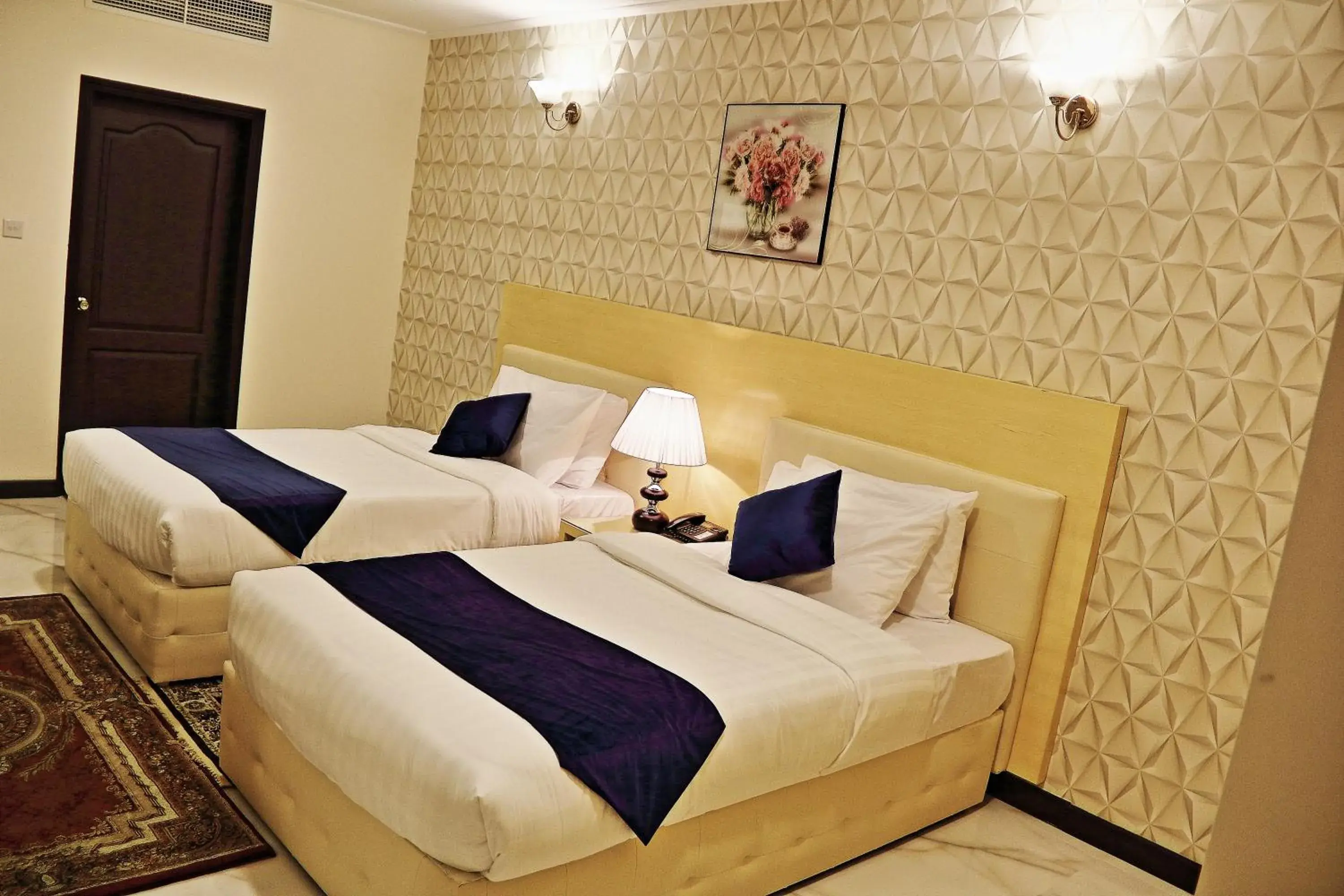 Bedroom, Bed in Bahrain International Hotel