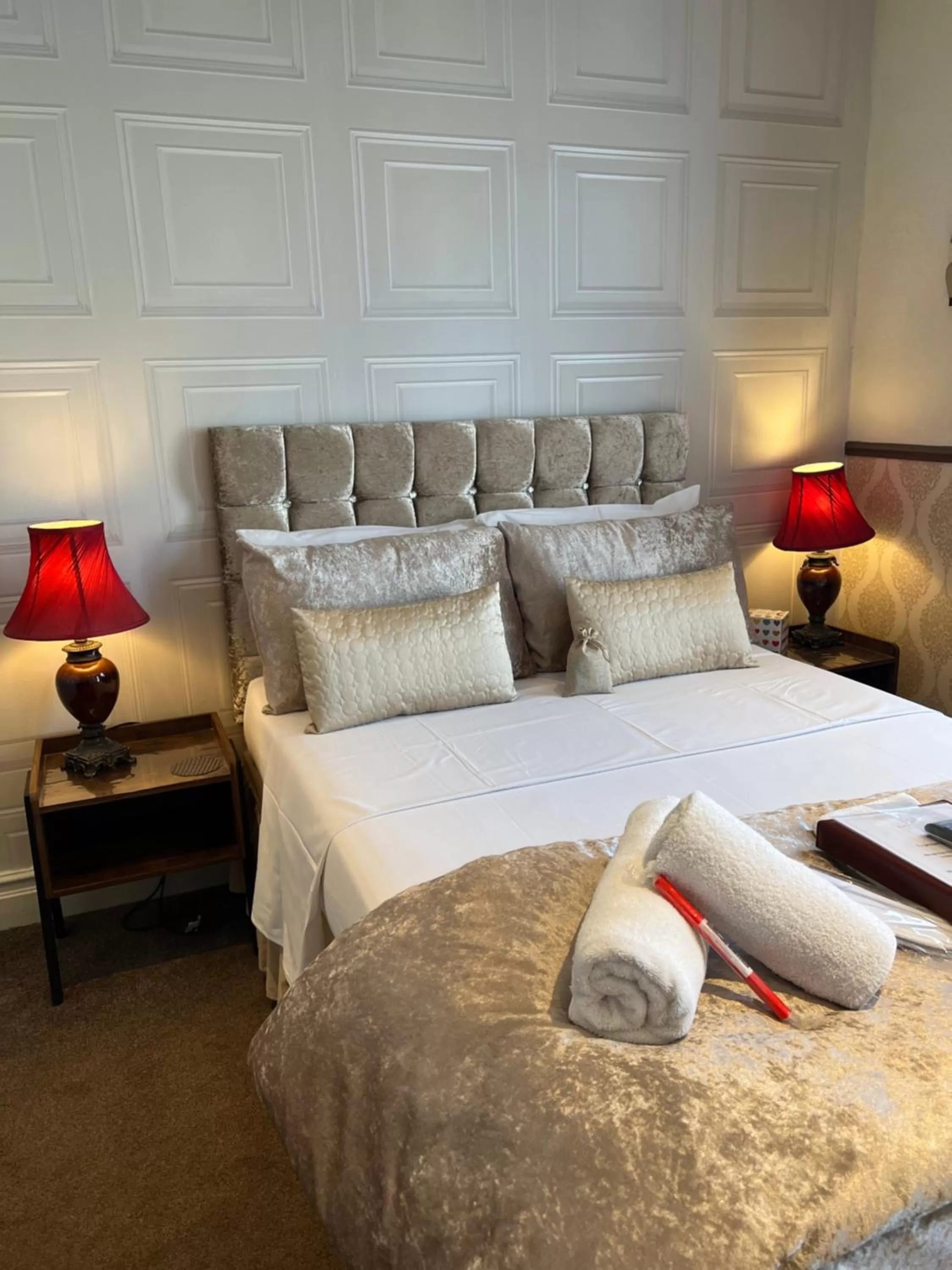 Bed in Raffles Hotel