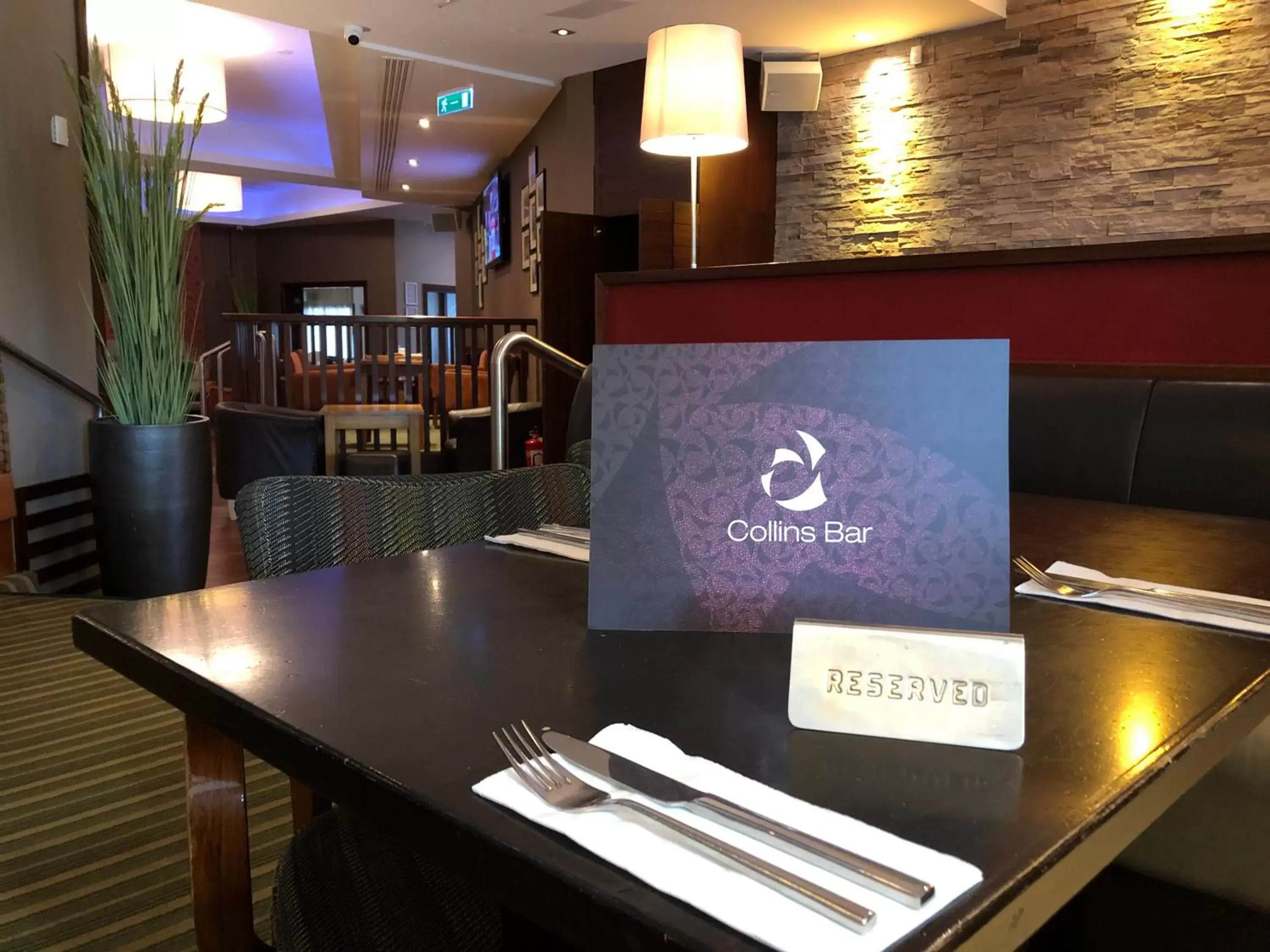 Restaurant/places to eat in Carrigaline Court Hotel & Leisure Centre