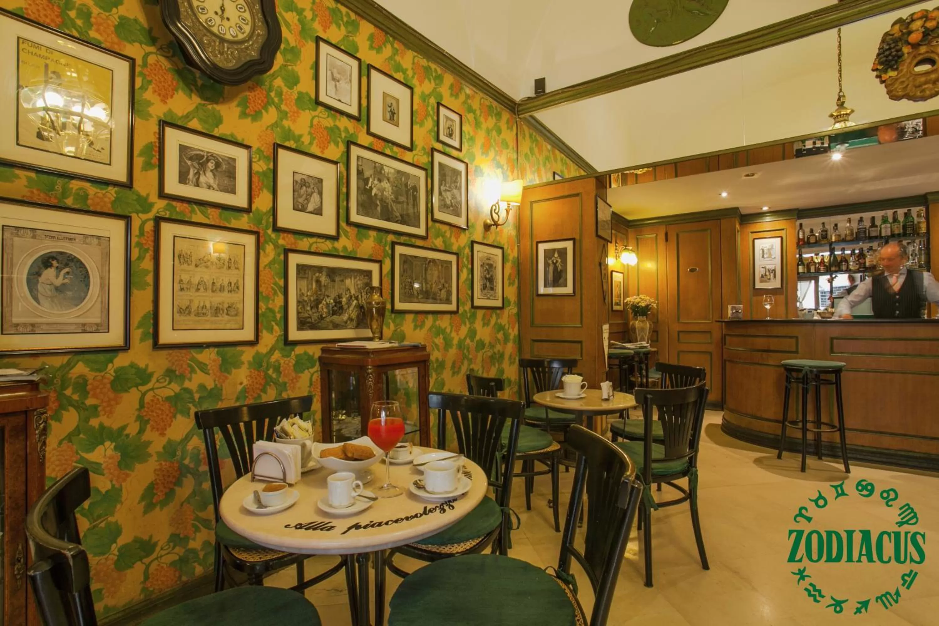 Italian breakfast in Zodiacus Residence